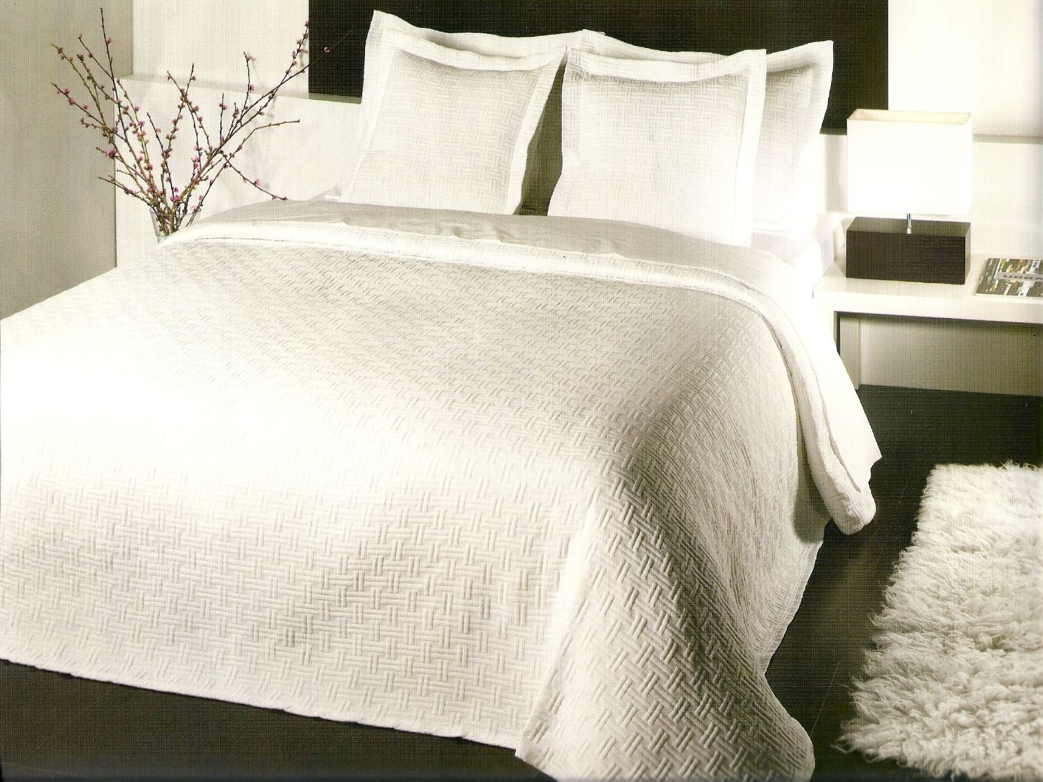 BURRITO BLANCO Summer Quilt 100 avec Un Motif Géométrique en Relief pour Lit de Mariage 135x190 Jusqu'à 135x190cm/Couvre-lit D'été 135, Couleur Blanche