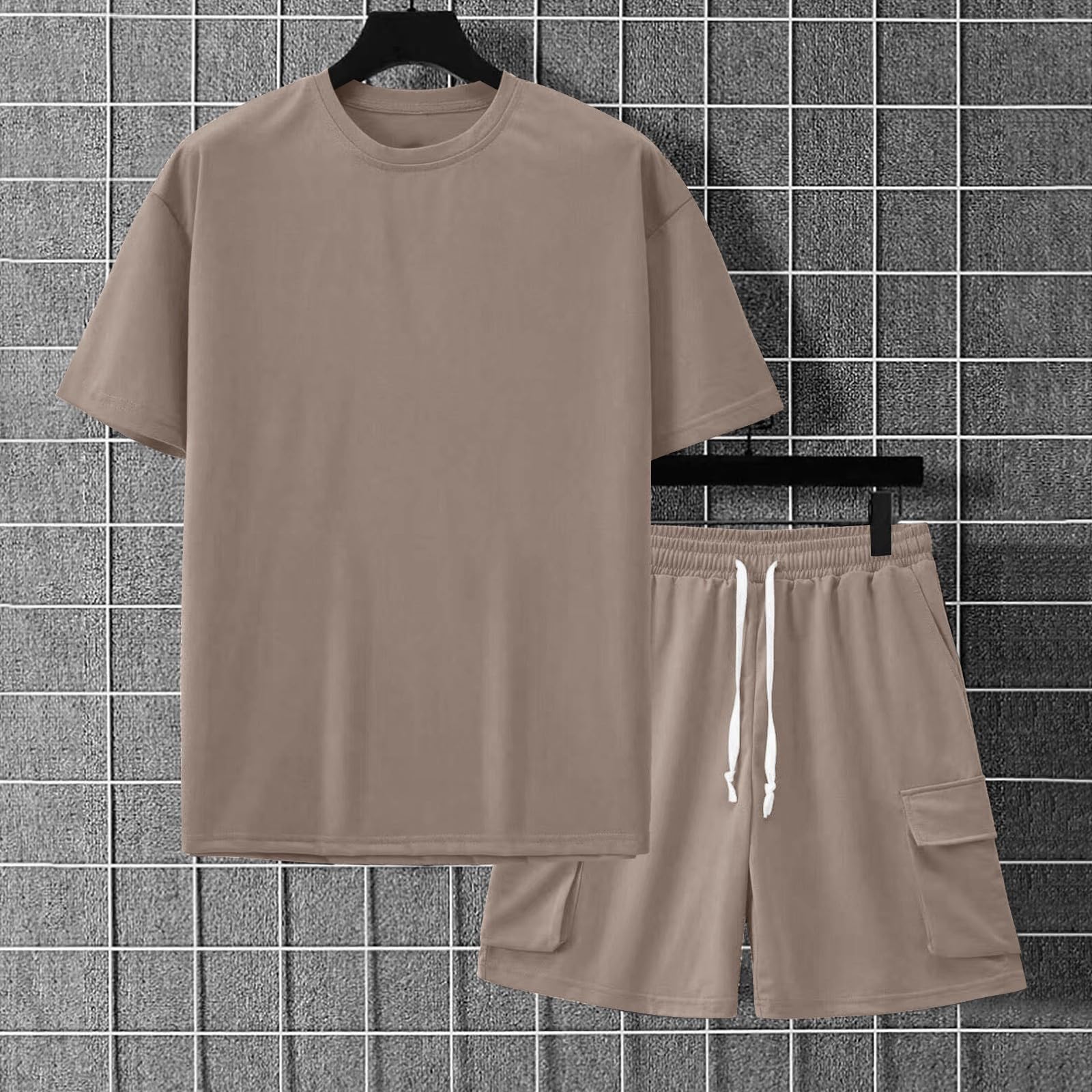 MJGkhiy Tuta Uomo Completa Estiva Corta,2 Pezzi Tute da Ginnastica T shirt Manica Corta +Pantaloncini Cargo Sportivi con Tasche Set Leggero Traspirante Streetwear per Trekking Jogging Palestra Fitness