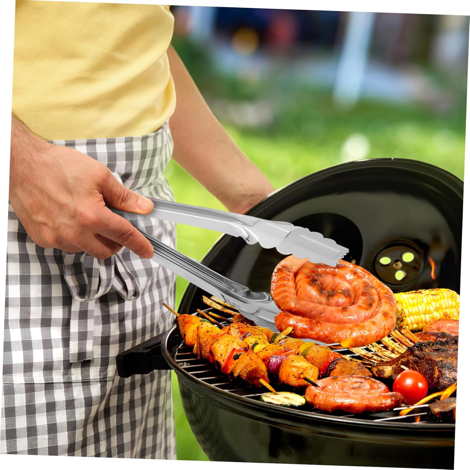 Mobestech 1Set Stainless Steel Grilling Tray with Food Tong Portable Barbecue Pan for Outdoor Cooking Double Sided Handles Easy Clean Design for Grilling Portions