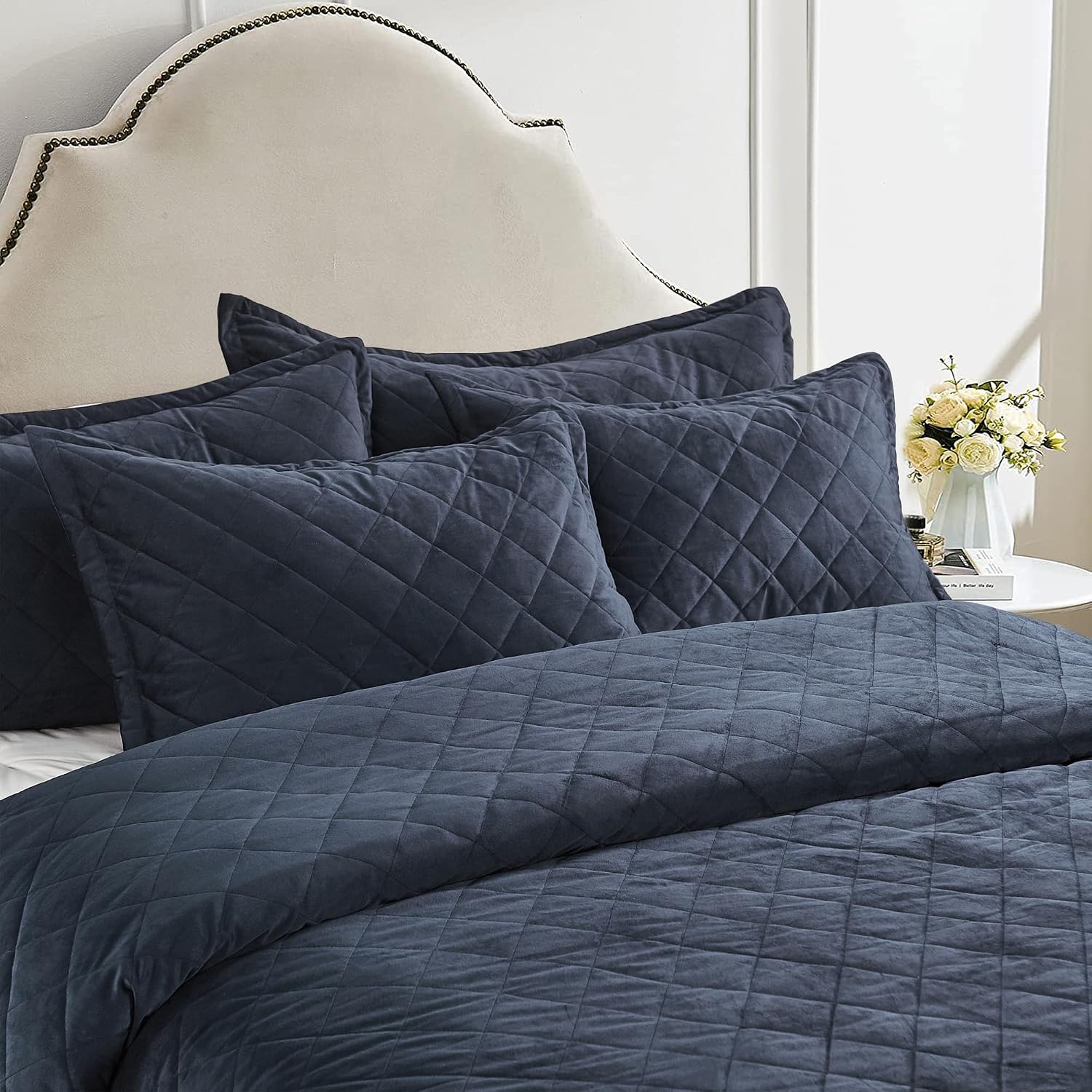 HESTIN 5 Piece Luxurious Velvet Bedspread Set Diamond Pattern Quilt Microfiber Lightweight Coverlet Solid Color Bedding Set with Beautiful Stitching for All Season, 122" x 106",Dark Grey