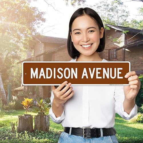 Miniatura 2 de Letrero de calle personalizado, letrero de Steet personalizado, novedoso letrero personalizable con fondo marrón carretera, 4 x 18 pulgadas, ACM,