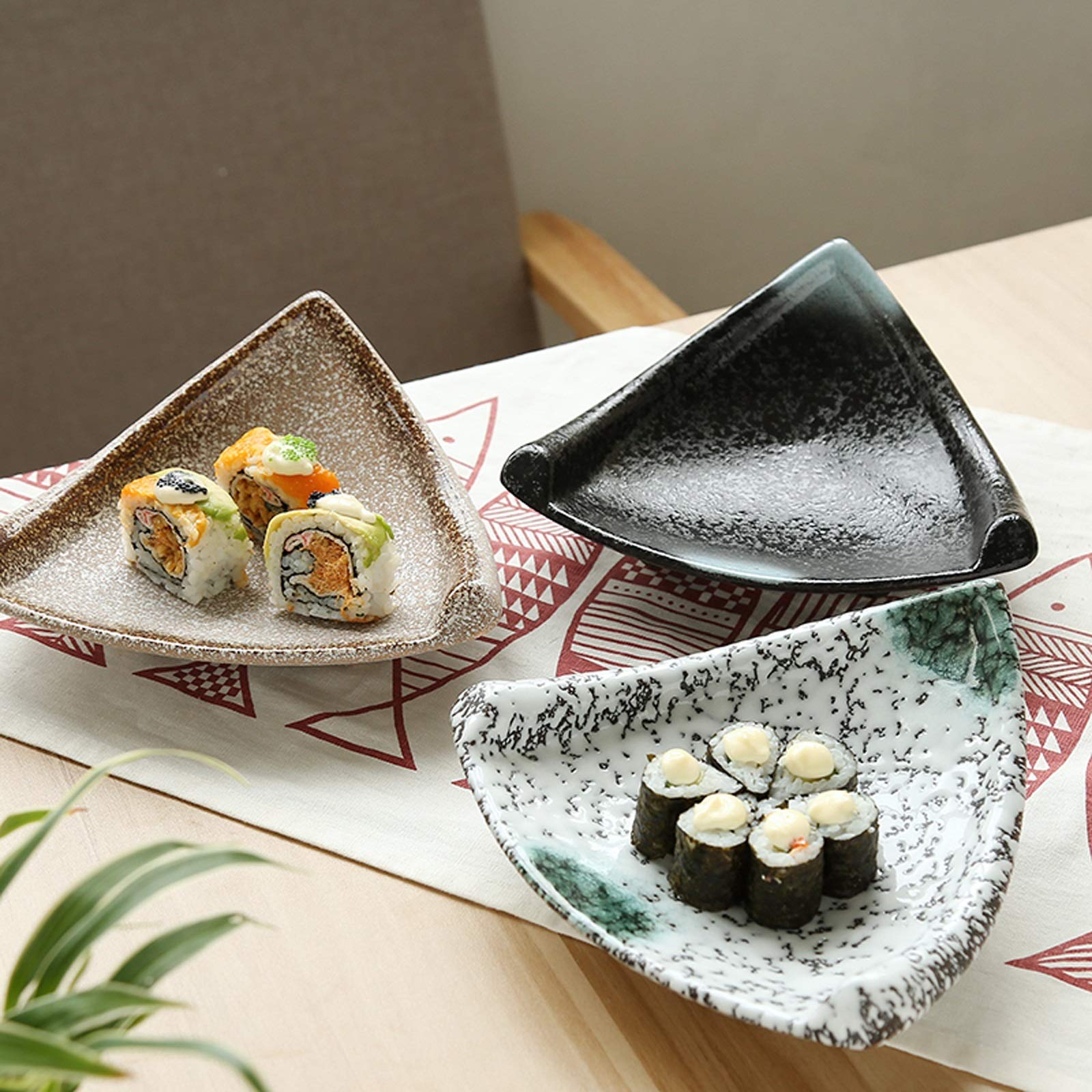 Dipschalen Keramisches Dreieck-Sauce-Teller Japanischer Stil-Sauce-Teller - Dip-Schalen-Set von 3 Gut for Ketchup, Sojasauce, Sushi und andere Party-Abendessen Snackschalen (Color : Schwarz)