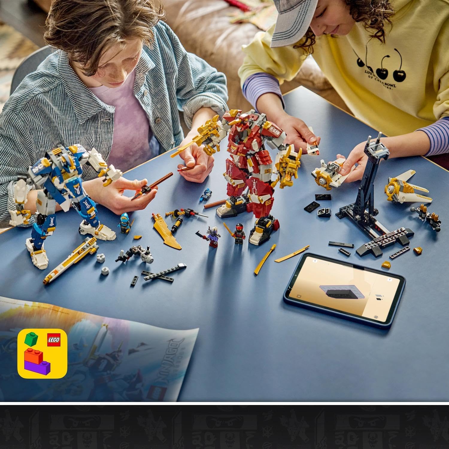 NINJAGO Mech Titanici Gemelli - Giocattolo Ninja con 2 Action Figure e 3 Minifigure tra cui Kai e Nya - Decorazione Cameretta - Regalo per Bambini da 12 Anni in su e per i Fan Adolescenti - 71870 - Lego - Immagine 6