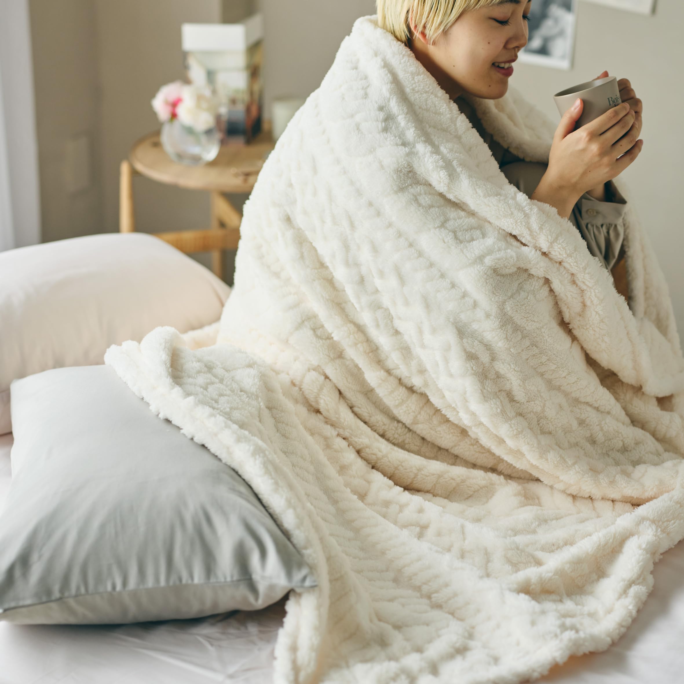 Amazon.co.jp: nishikawa 【 西川 】 あったか ハーフケット ひざ掛け