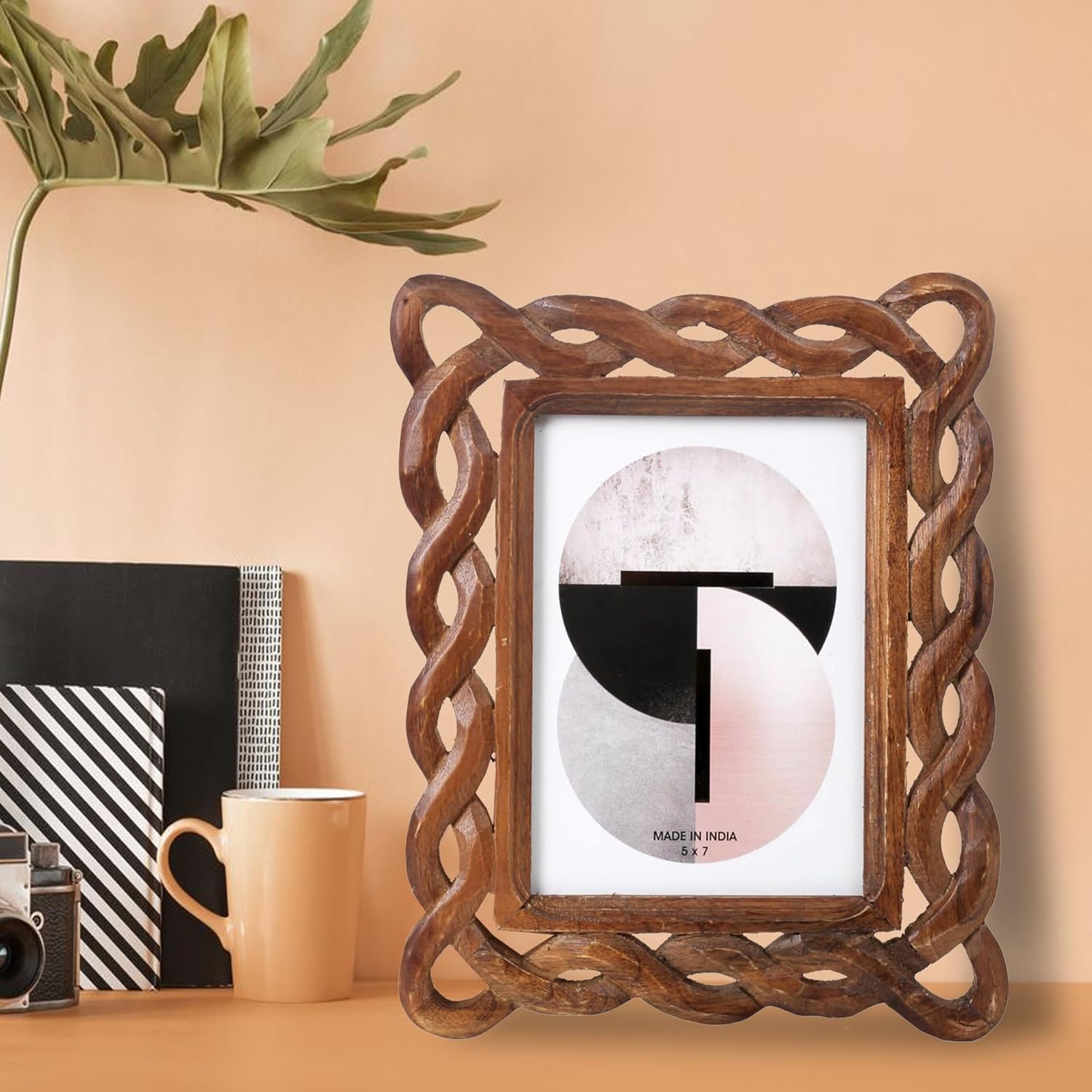 Handcrafted Wood Picture Frame, 5x7 Inch Rustic Twisted Rope Carved Border – Natural Solid Wood Photo Frame for Tabletop Display Vintage Farmhouse Decorative Frame for Home & Office (Walnut Finish)