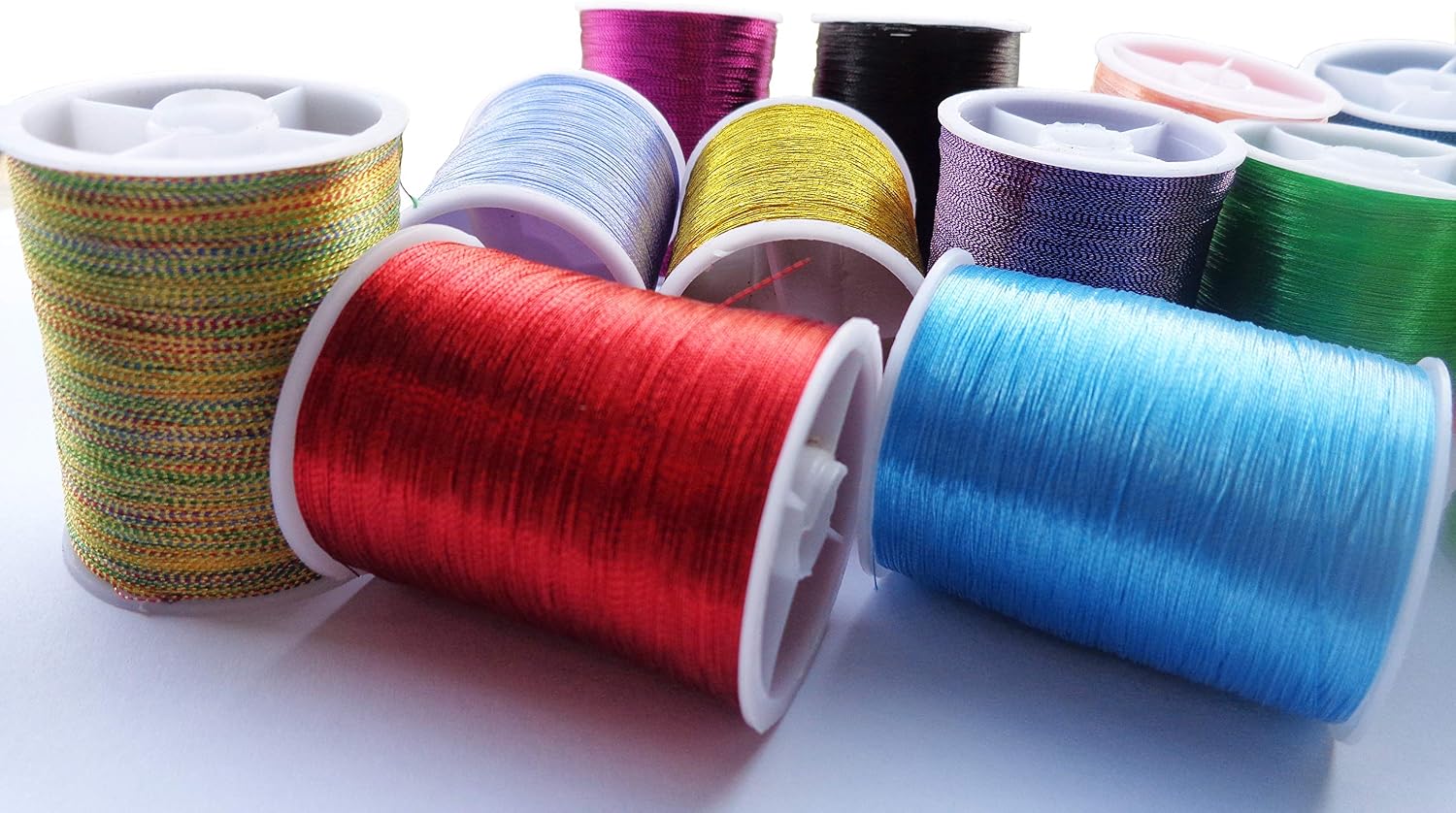 ISOTO Metallic Embroidery Threads 20 Assorted Colours Glittery Thread Spool Polyester Sewing Thread for Embroidery Quilting Ideal for Machine Sewing or Hand Needle Work