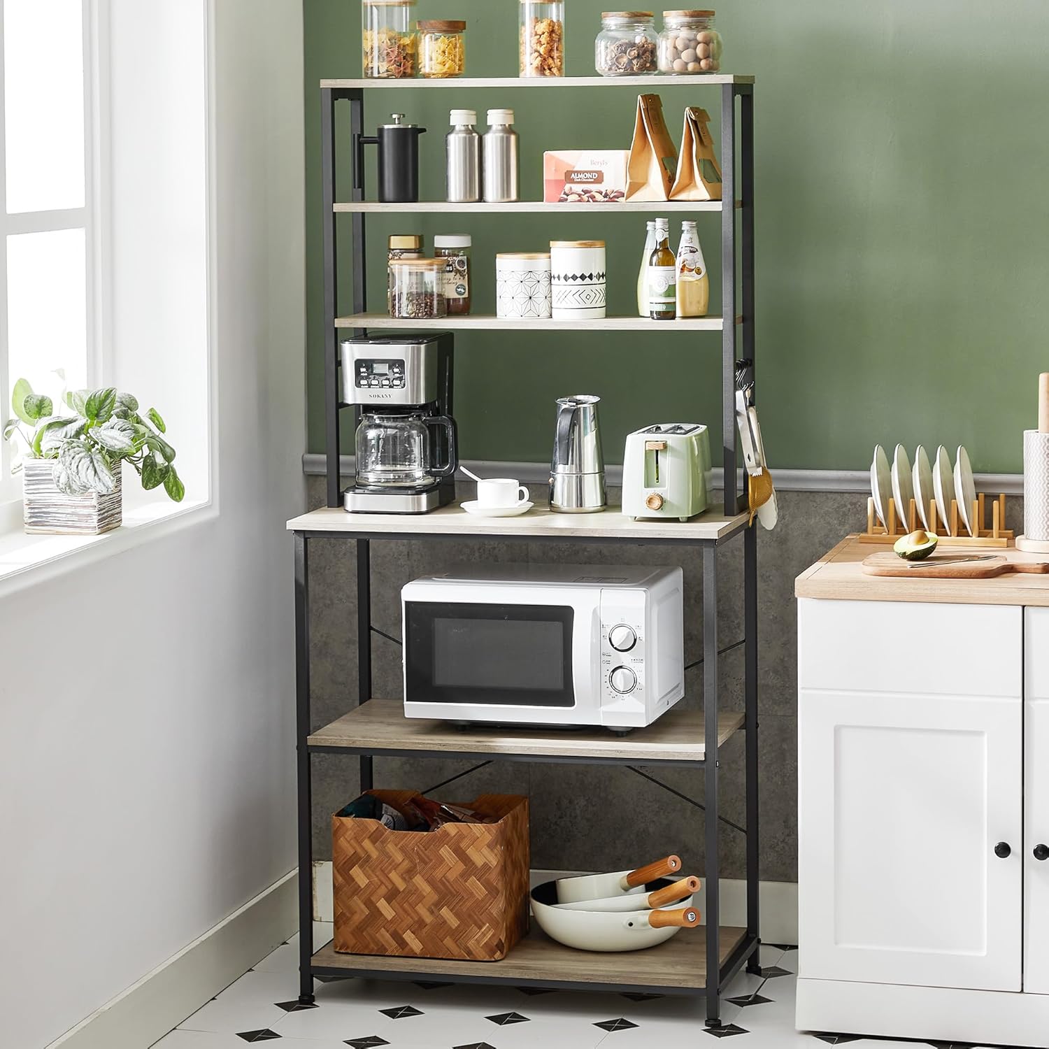 VASAGLE Etagère de Cuisine Etagère Machine à Café, 6 Etagères et 6 Crochets, pour Four Micro-Ondes, Structure en Acier, Style Industriel, 40 x 80 x 167 cm, Grège et Noir KKS019B02