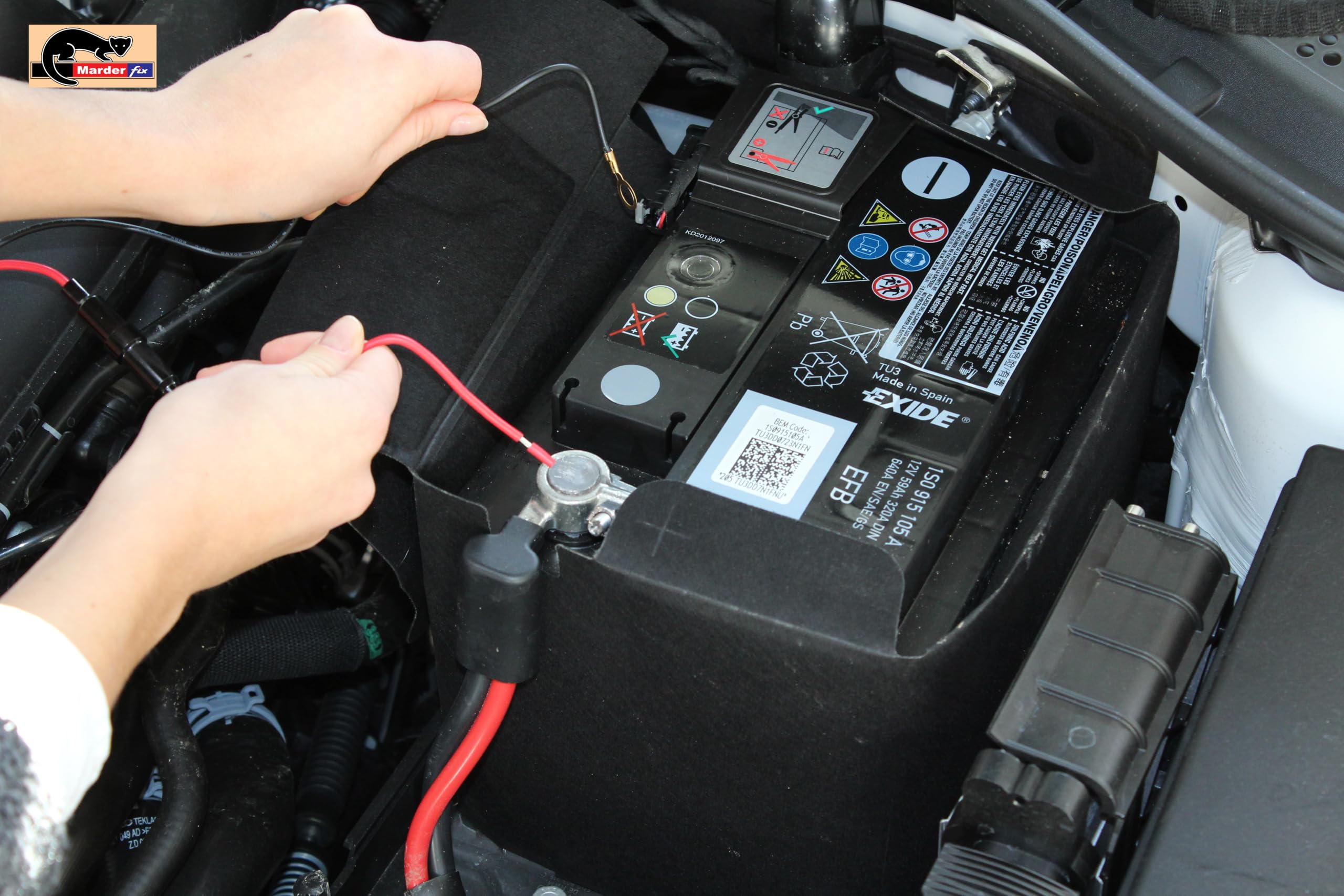 Marderabwehr komplett Set bestehend aus Hochspannungsgerät mit Ultraschall, On-Off Schalter,12V Anschluss und Duftmarkenentferner - Marderschreck, Marderschreck Auto