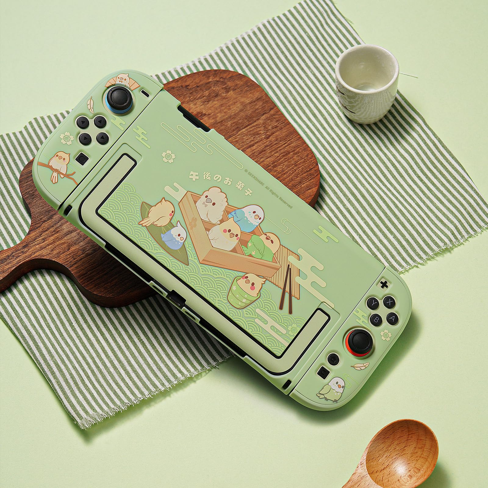 GeekShare - Funda protectora compatible con Switch 2, cubierta de piel acoplable para PC delgada para consola - Pajaritos pequeños