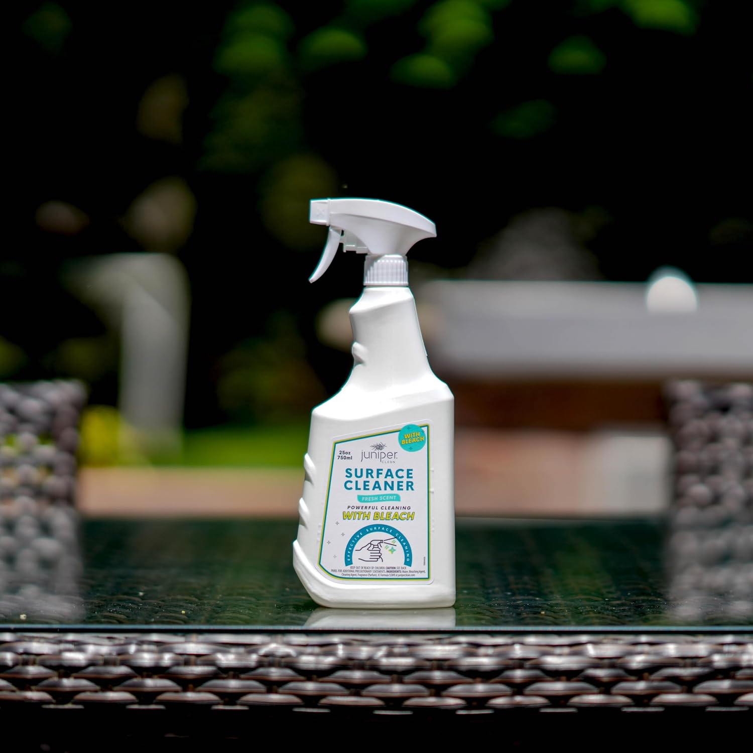 Juniper, Surface Cleaner With Bleach, All-Purpose Cleaner for Bathroom, Kitchen, Toilet, 25 Fl. Oz Trigger Spray Bottle, (Pack of 4), Total 100 Ounce