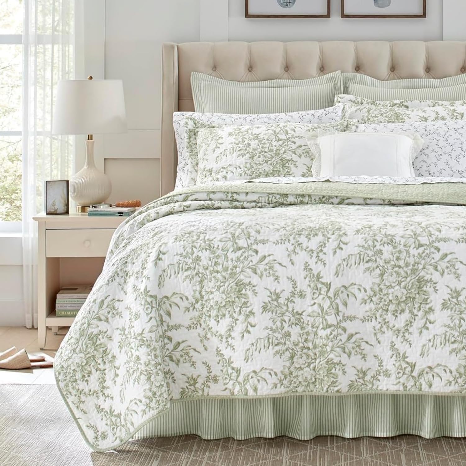 Laura Ashley Home - Queen-Size-Bettwäsche-Set, wendbare Baumwoll-Bettwäsche mit passenden Kissenbezügen, leichte Heimdekoration für alle Jahreszeiten (Bedford Green/Off-White, Queensize)