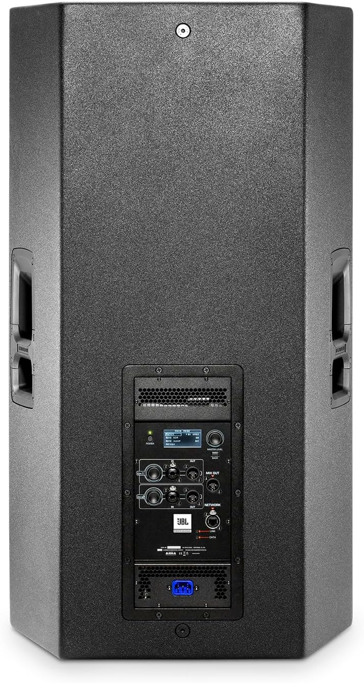 Traseira view of JBL SRX835P showing the control panel and connections.