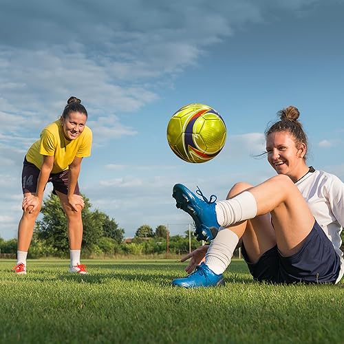 Vista 17 de Balón de fútbol tamaño 5, pelotas de fútbol oficiales para jóvenes y adultos, pelota de fútbol de entrenamiento para interiores y exteriores Negro
