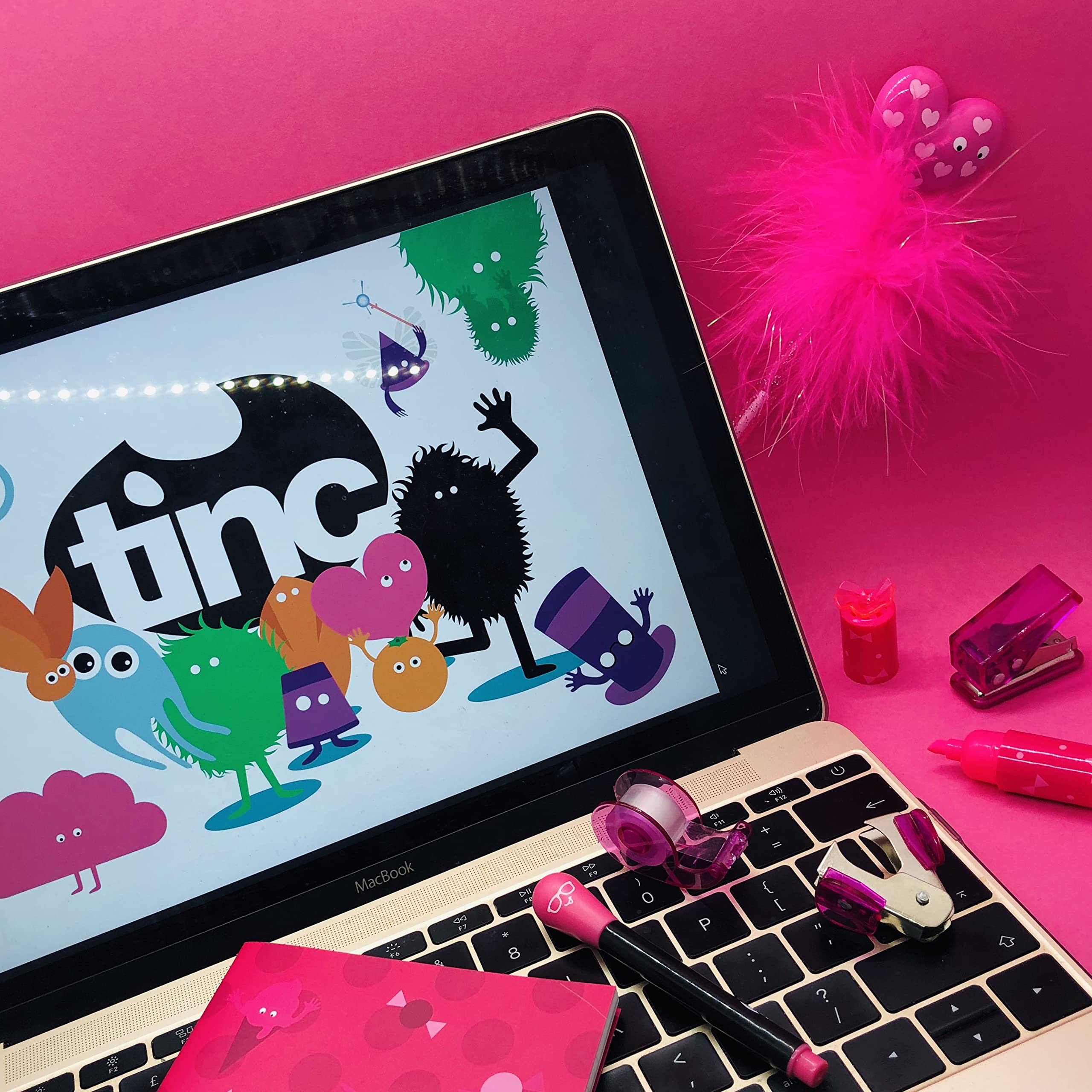Tinc Federschreiber Mit Herz-Aufsatz, Rosa & Flauschig | Niedlicher Kugelschreiber Für Kinder | Mit Schwarzer Tinte