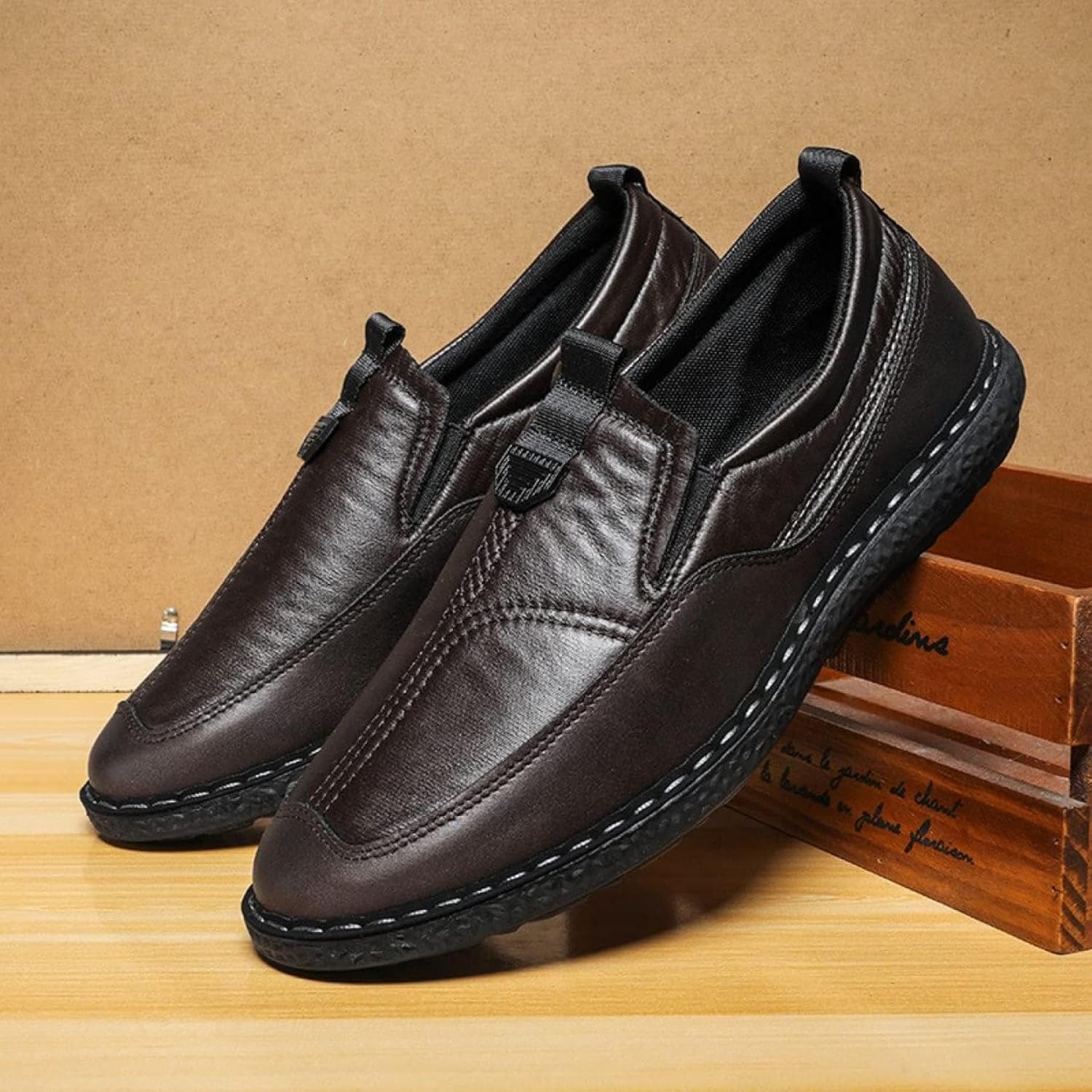 [Yaloee] ローファー メンズ モカシン メンズ ドライビングシューズ uチップ 革靴 メンズ スリッポン カジュアル靴 男子