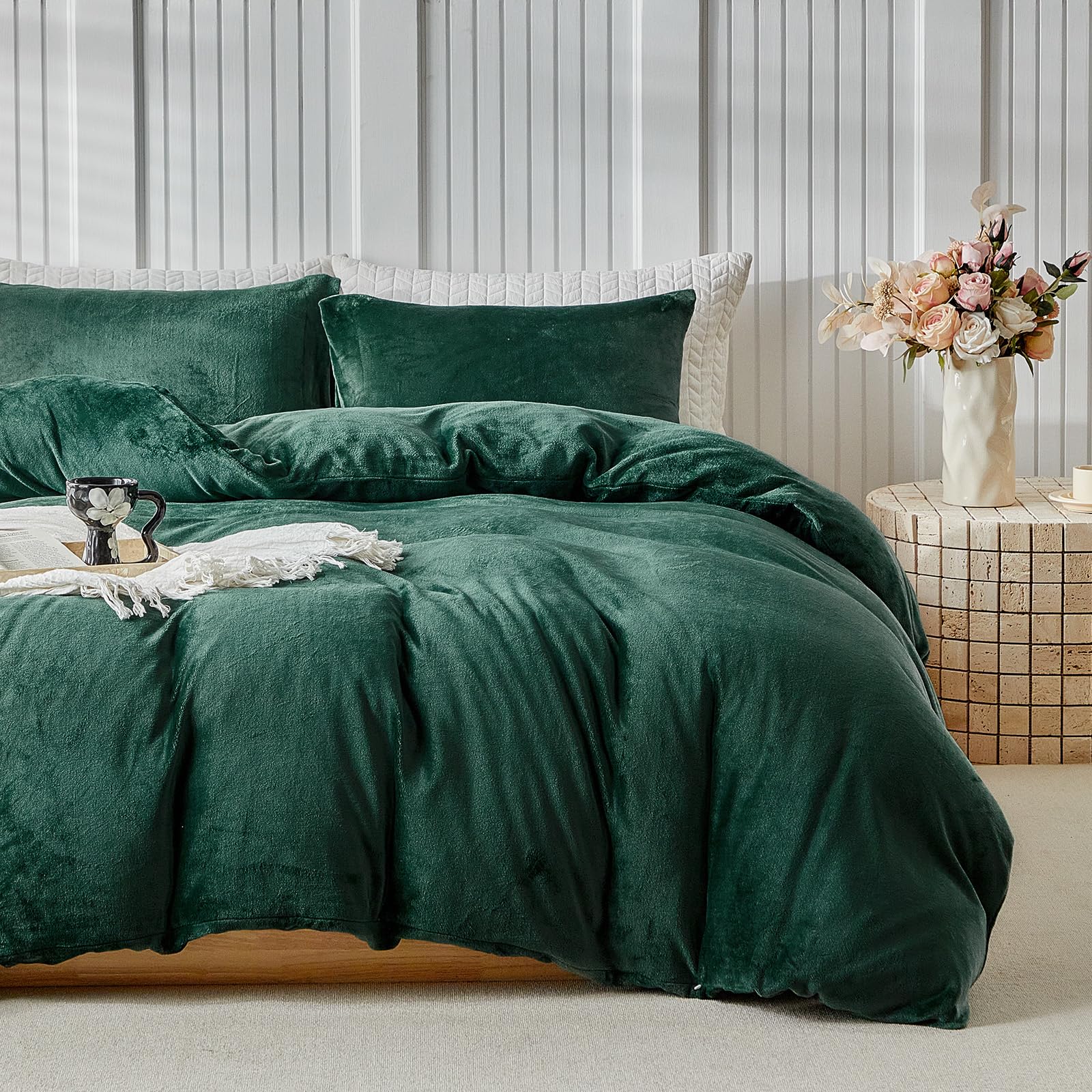 WARMDERN Emerald Green Milk Velvet Duvet Cover Set Full Size, 80" x 90"