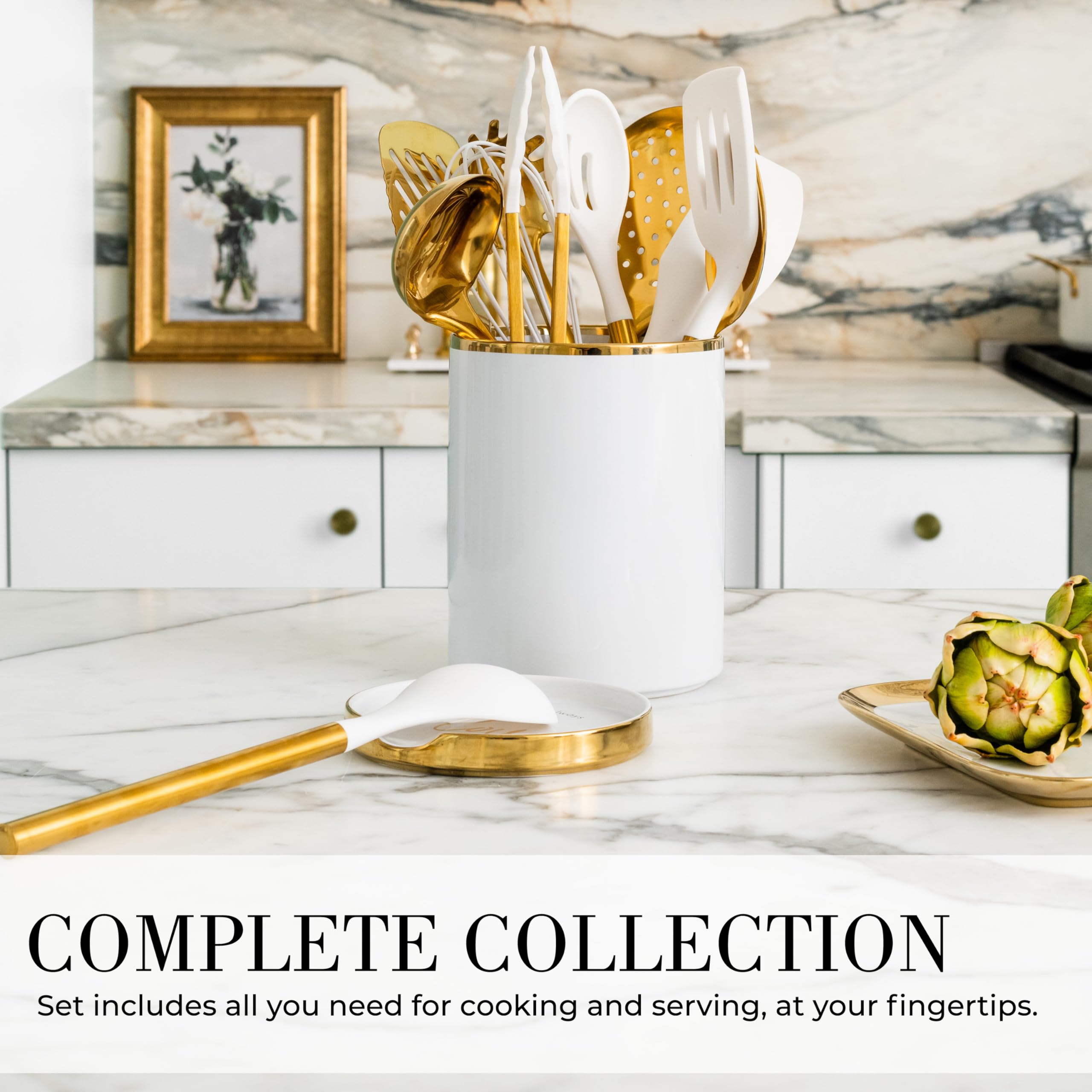 STYLED SETTINGS Set di utensili da cucina dorati e blu navy, 17 pezzi, include porta utensili e misurini, cucchiai, accessori, regali da cucina unici