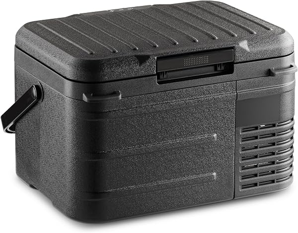 Compact 11 qt cooler fridge