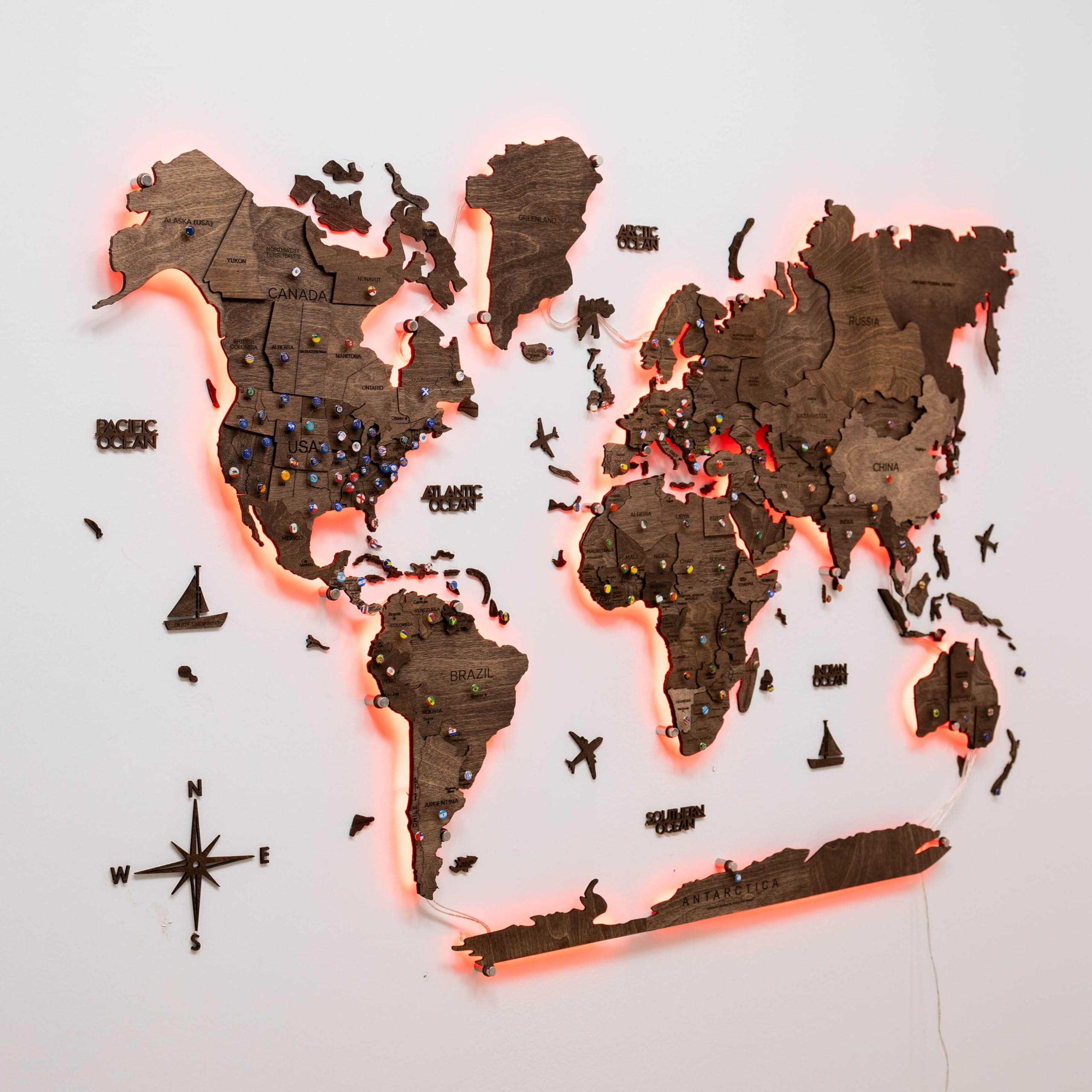 Enjoy The Wood Mapa del mundo de madera 3D LED arte de pared moderno para decoración del hogar, regalos de iluminación LED, decoración de pared, regalo de inauguración de la casa (Dark Walnut)