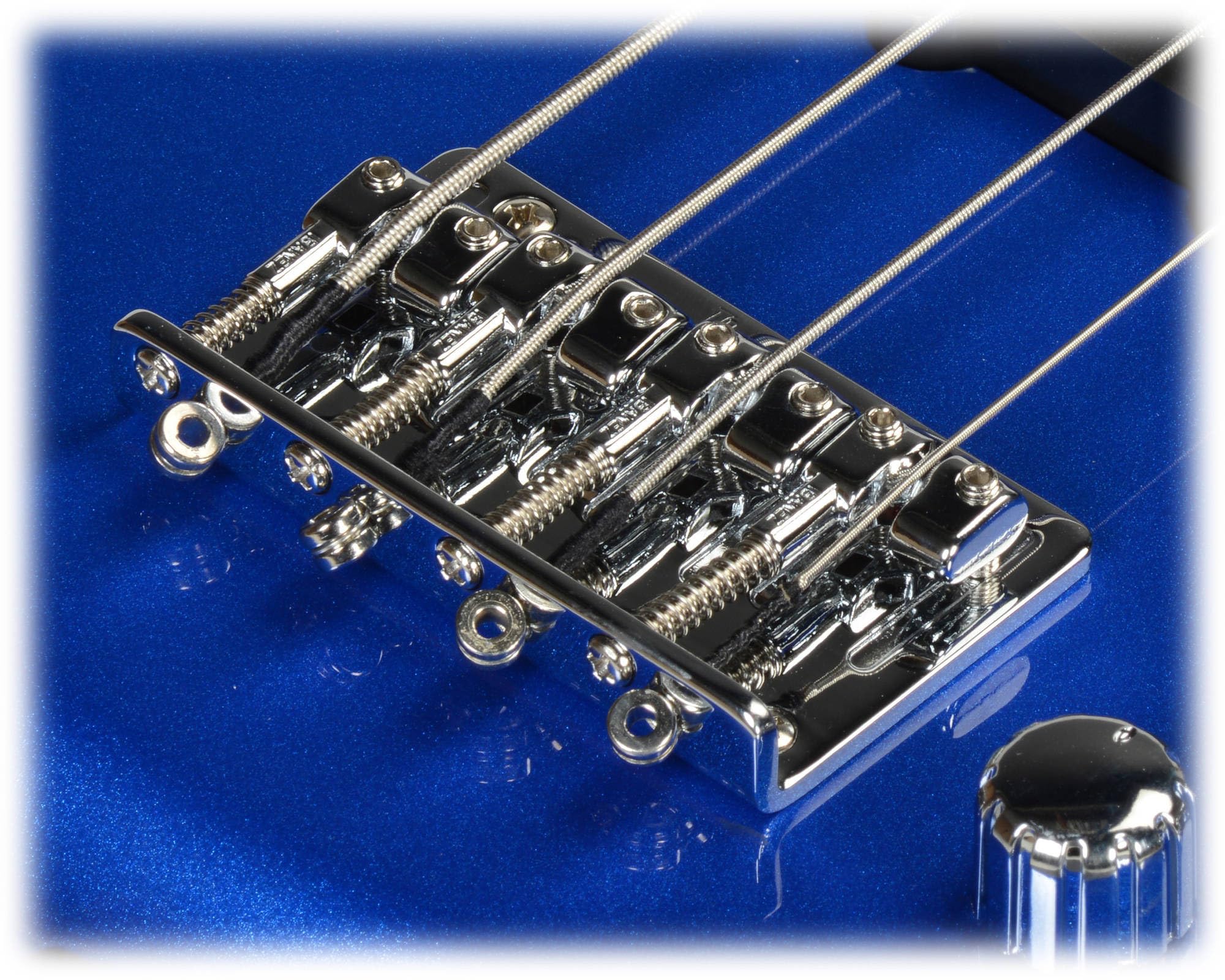 Amazon.com: Ibanez GSRM20 SLB Starlight Blue Mikro Compact 4