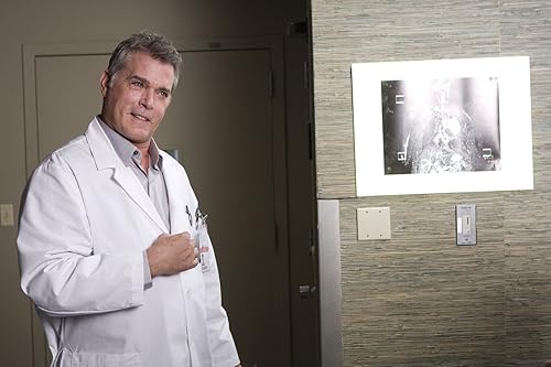 Vista 3 de All Things Fall Apart Blu-ray