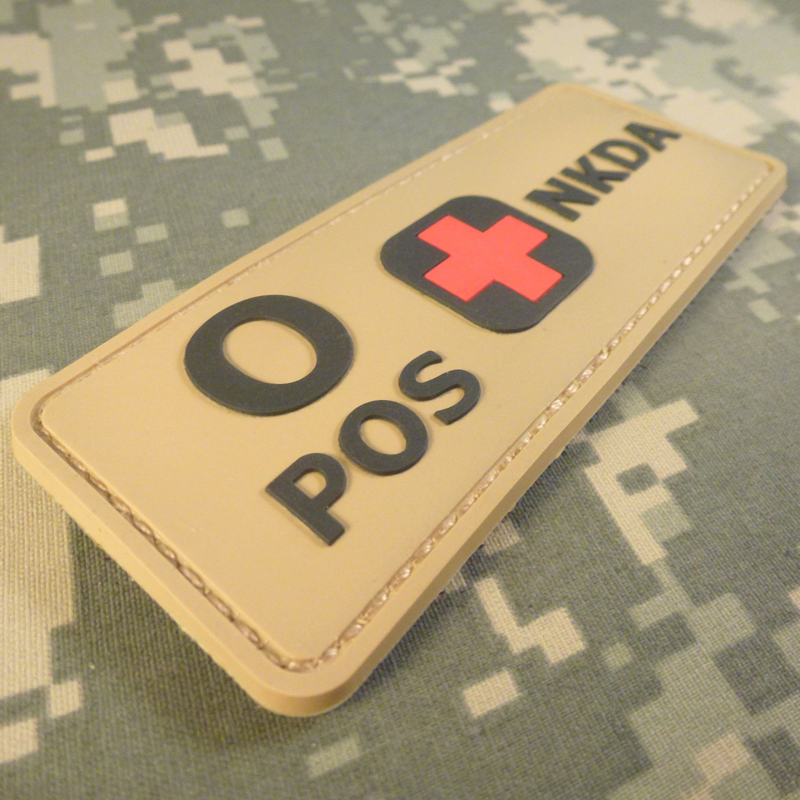 Patch Tattico Morbido In PVC 3D Glow In The Dark - Blood Type NKDA - 10x4 Cm Con Attacco A Uncino - 4