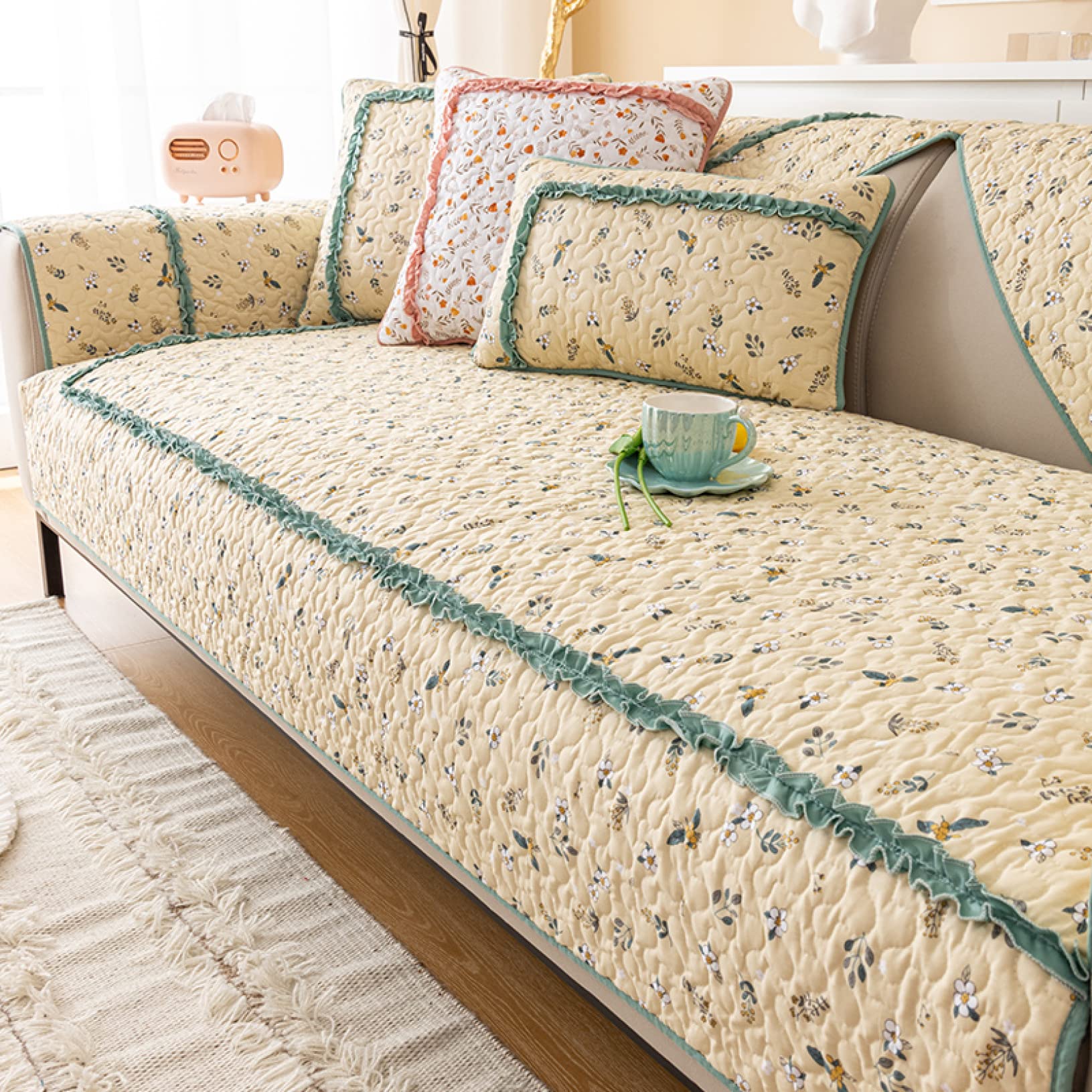 アウトレット 美品 キルトカバー 正方形 新品 未使用 ソファーカバー