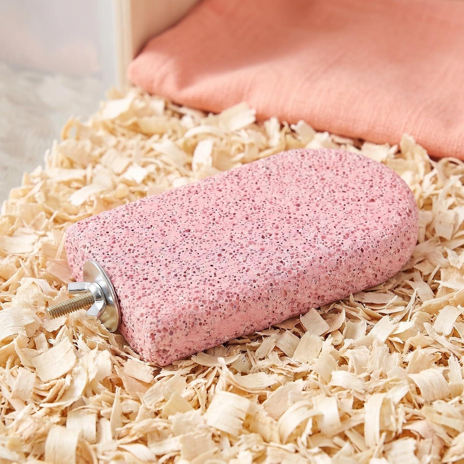 PRETYZOOM Pumice Bird Beak Grinding Stone for Small Animals and Birds, Pink Calcium Stone Chew for Parrots, Hamsters, and Chinchillas, Cage Accessory for Beak and Teeth Maintenance