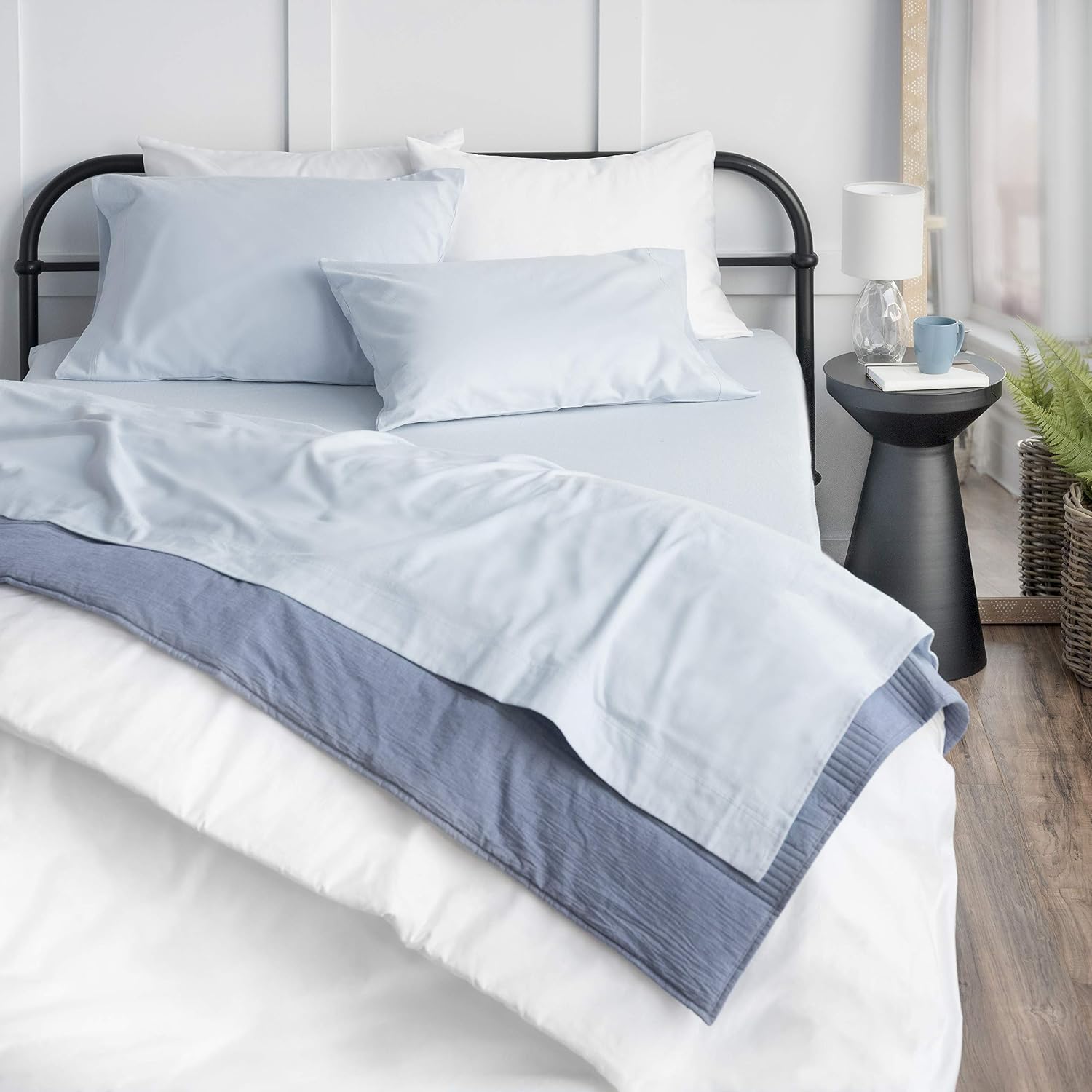 Welhome 100% Cotton Flannel Sheet Set - Queen Size 4 PC Luxury Bed Sheets - 100% Brushed Cotton for Supreme Comfort - Lightweight - Soft Warm & Cozy - Breathable - Deep Pockets - Powder Blue