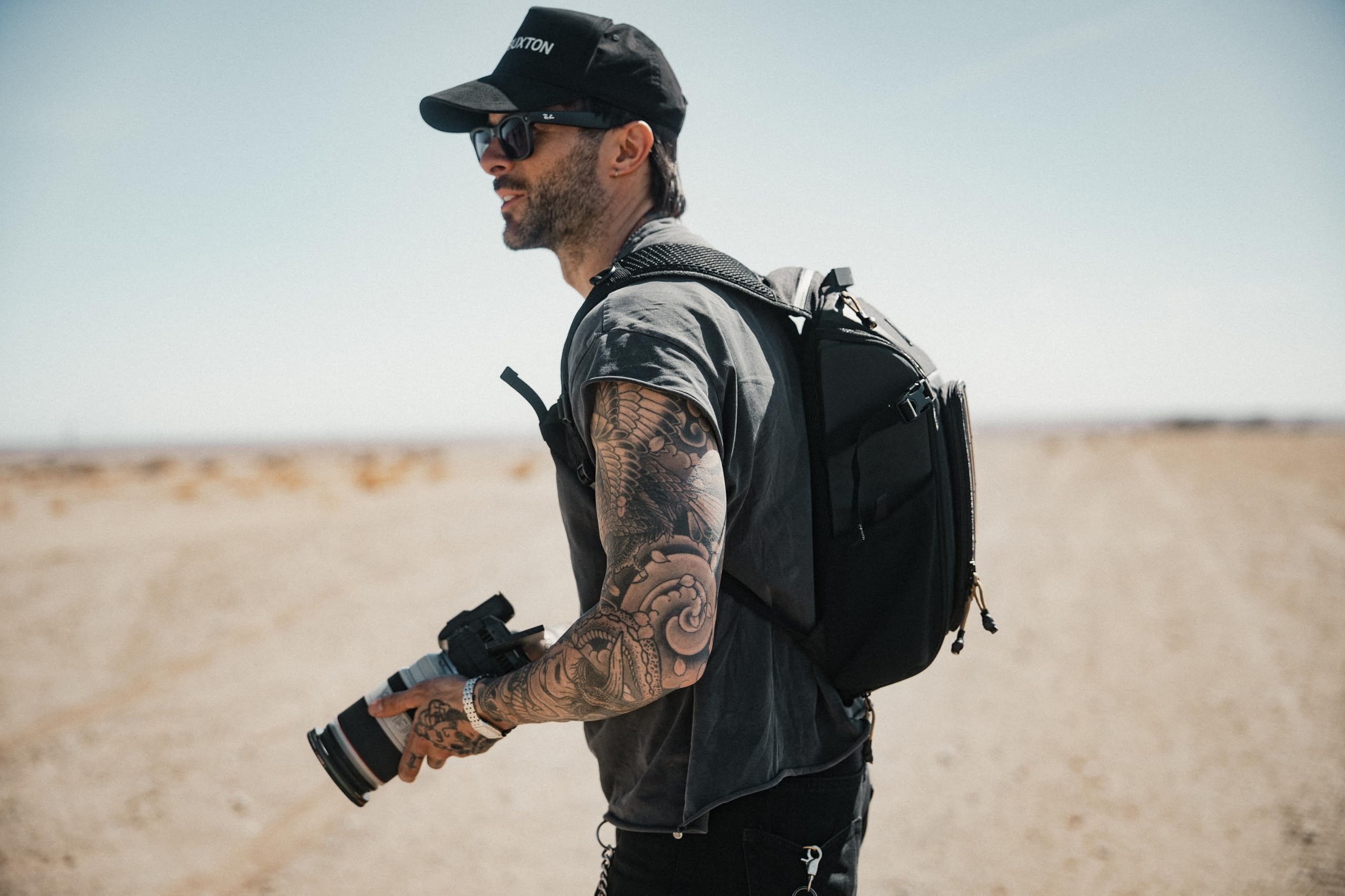 PolarPro - RoadRunner - 8L - Plecak - Ultralekki, kompaktowy, zapewniający szybki i łatwy dostęp - Pomieści cały sprzęt fotograficzny - W zestawie pokrowiec przeciwdeszczowy