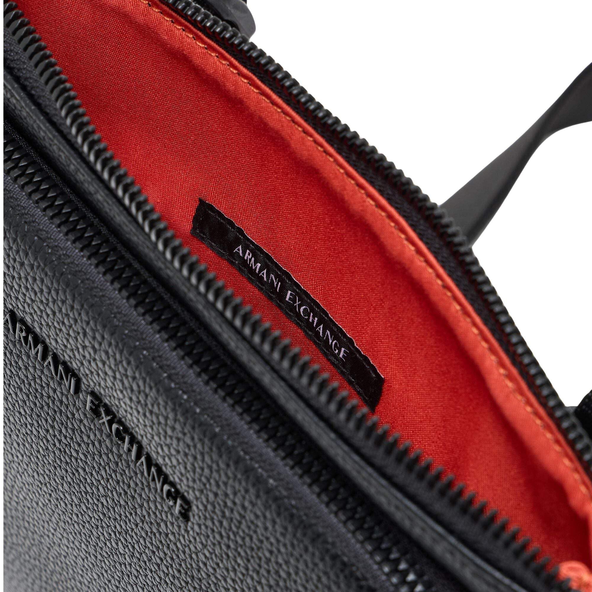 Armani Exchange Madrid, Sustainable, Embossed Logo, Crossbody Pieghevole Uomo, Nero, Taglia Unica