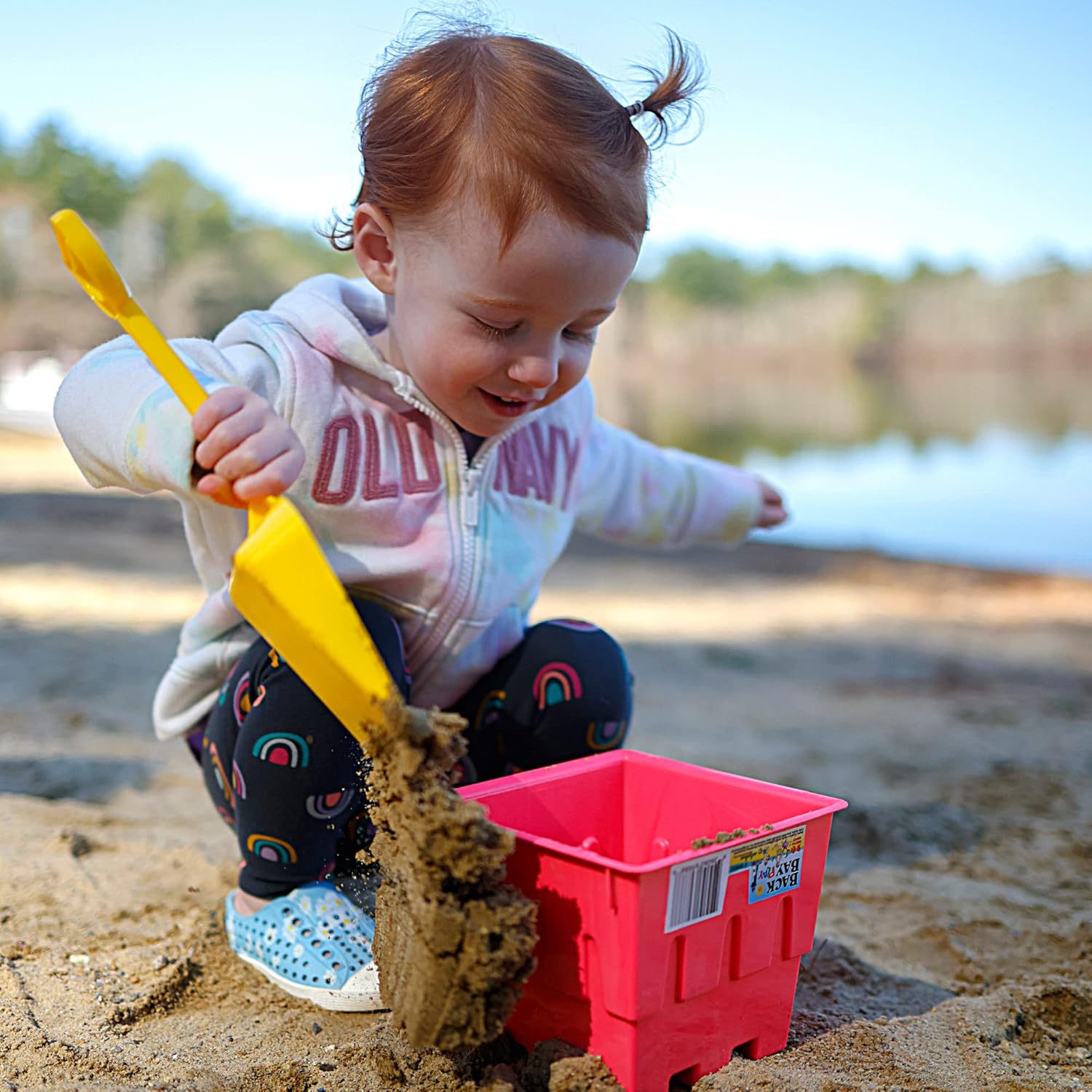 Back Bay Play 6 Piece Sand Castle Molds Beach Toys kit - Snow & Sand Toys Sets for Kids Outdoor Sandbox Toys for Toddlers 1 Year and Up Made in USA (Multicolor / 2 Shovels) : Toys & Games
