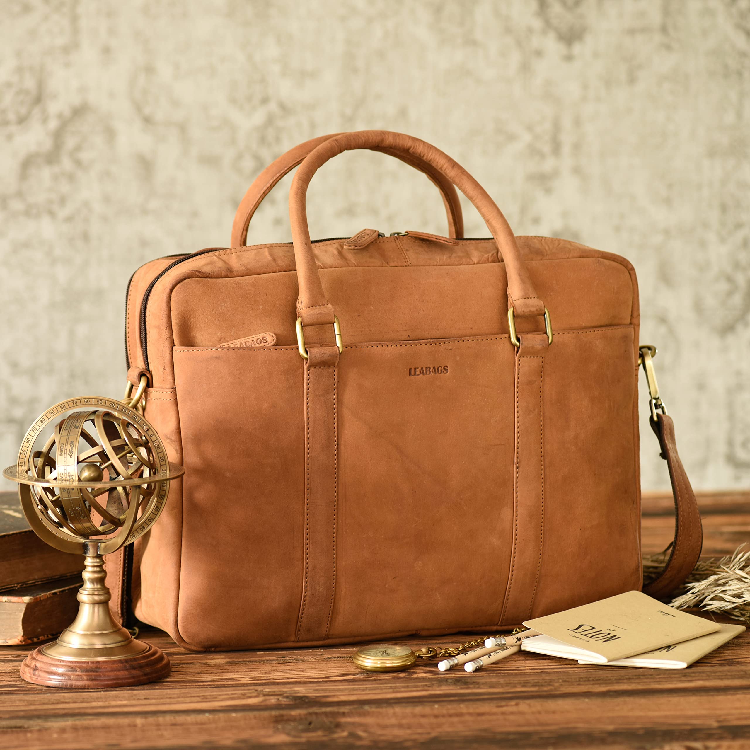 LEABAGS Bolso para Hombres y Mujeres | Bolsa de Portátil de Cuero Genuino de hasta 16" | Bolso Bandolera con Correa | Bolso de Hombro | Bolsa Mensajera | Bolsa de Trabajo