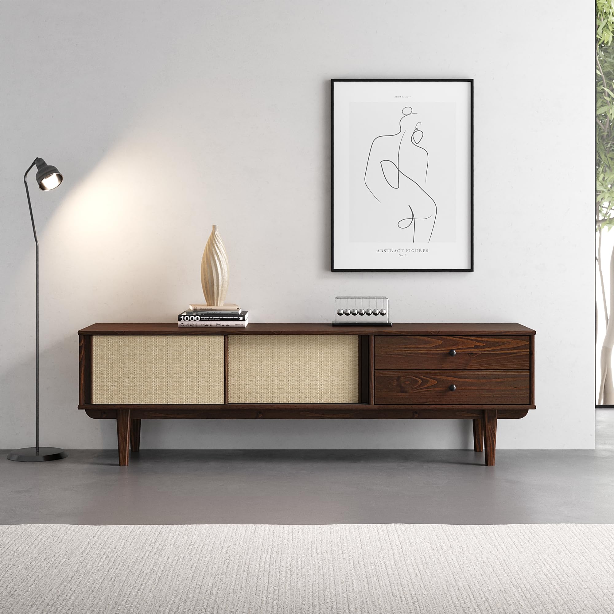Lowboard SIMONA 175 cm mit Rattangeflecht aus Kiefer Massivholz, Nussbaum Finish – TV-Board im Mid-Century Design, Lowboard mit 2 Schubladen und Schiebetüren, Retro TV-Schrank für das Wohnzimmer