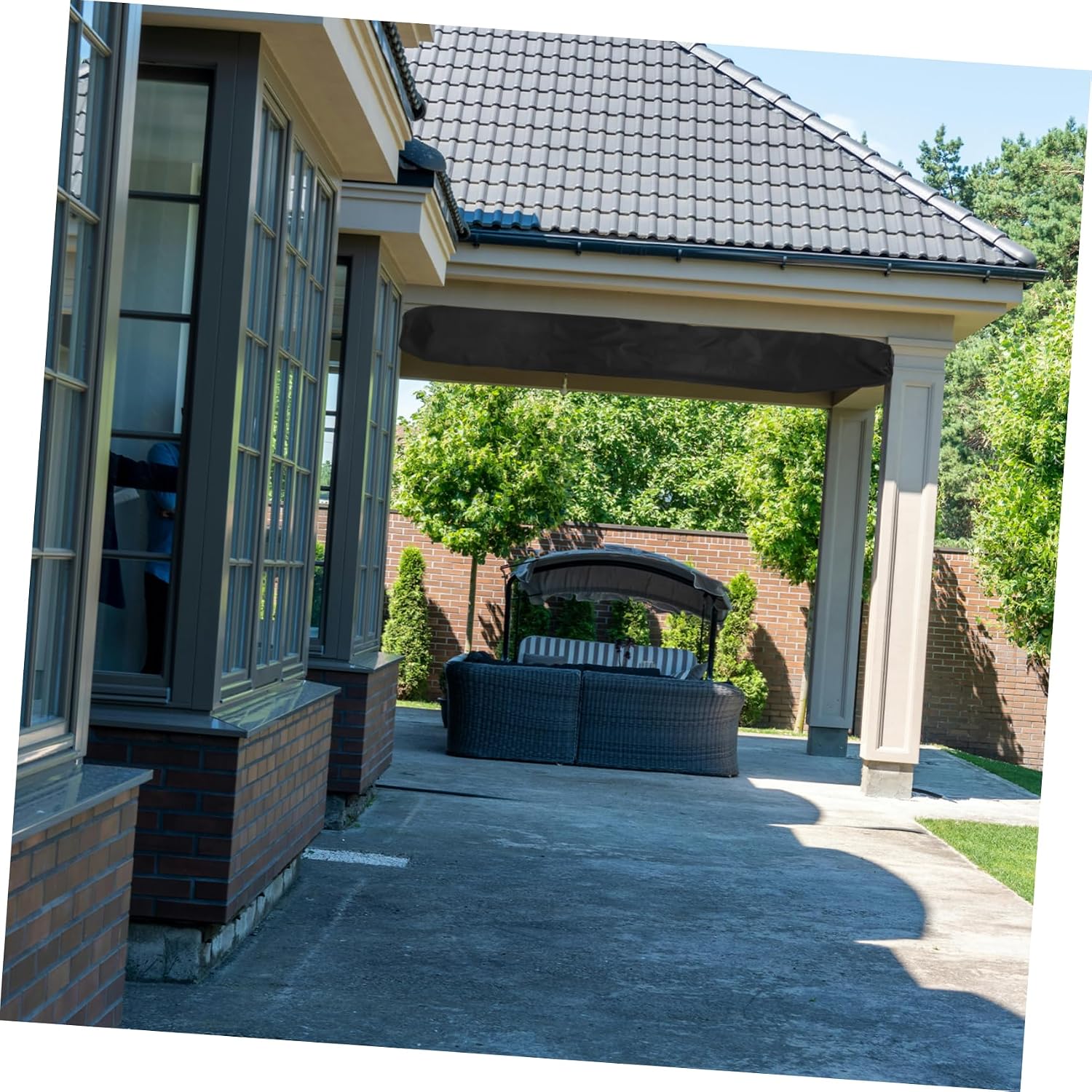 Retractable Awning Cover Weatherproof Outdoor Patio Canopy Shelter Cover for Rain Protection Easy to Install