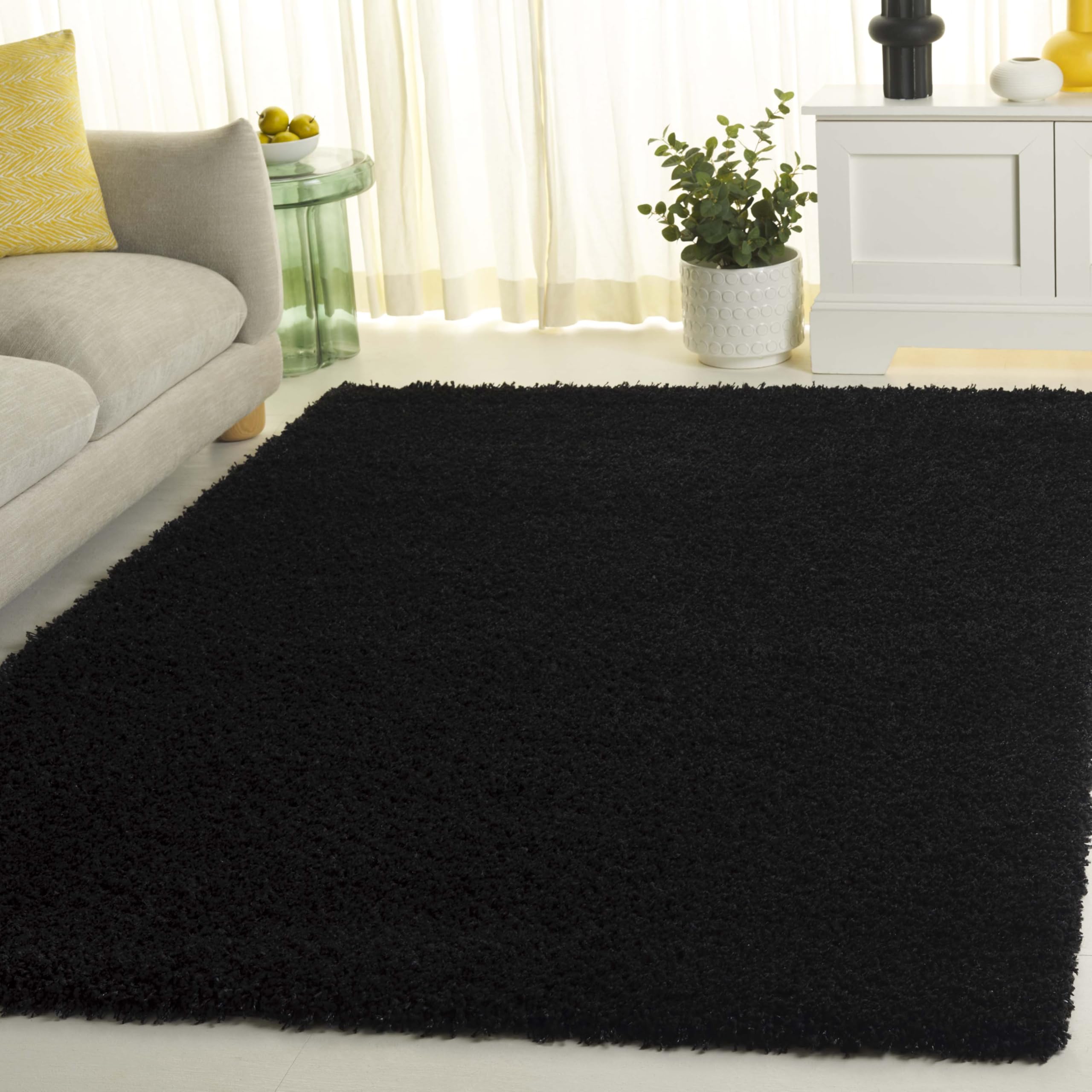 SAFAVIEH California Shag Collection Area Rug - 5'3" x 7'6", Black, Non-Shedding & Easy to Clean, Ultra Plush Thick Pile, Ideal for Living Room,