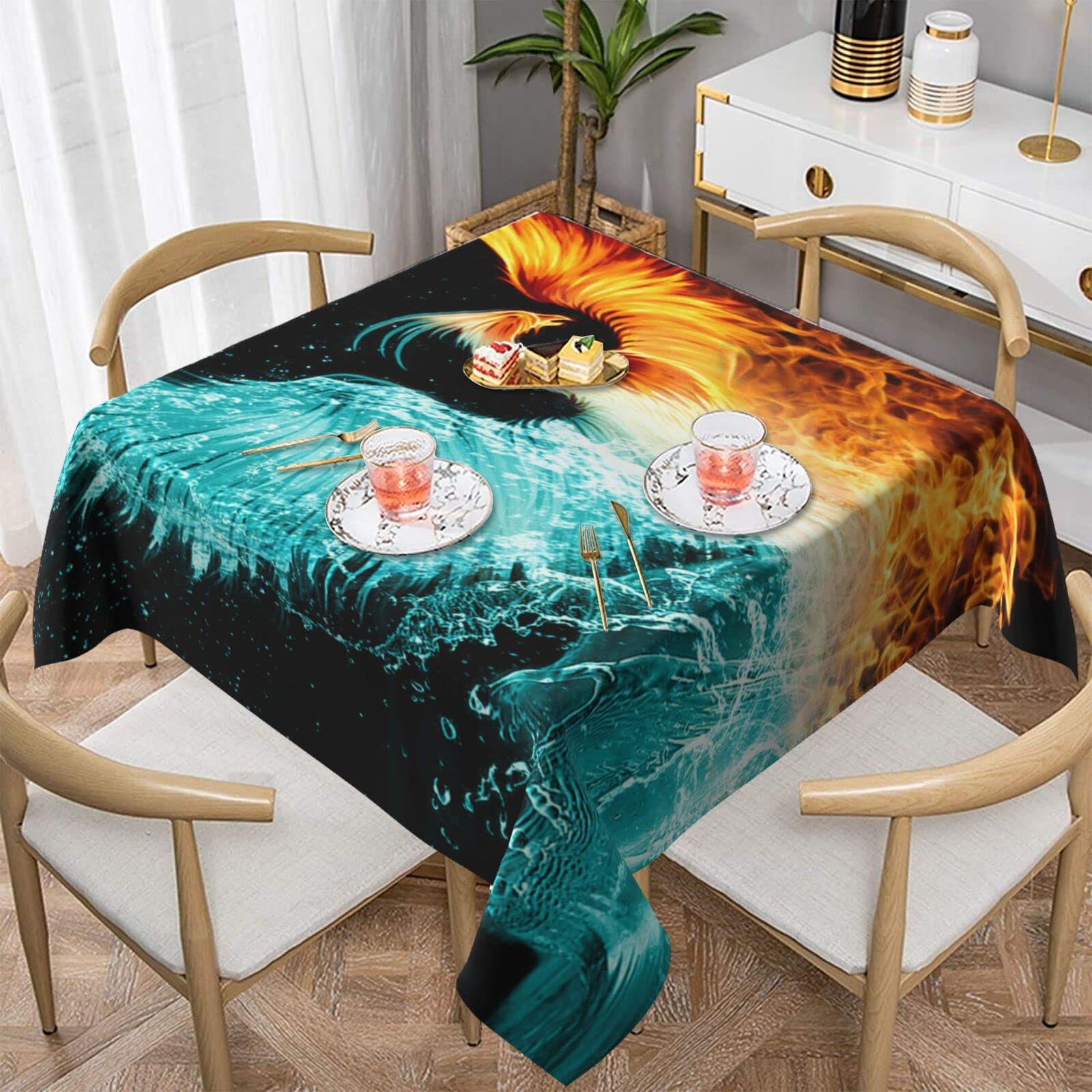 Nappe carrée Phoenix sublime pour illuminer les repas de votre table de cuisine