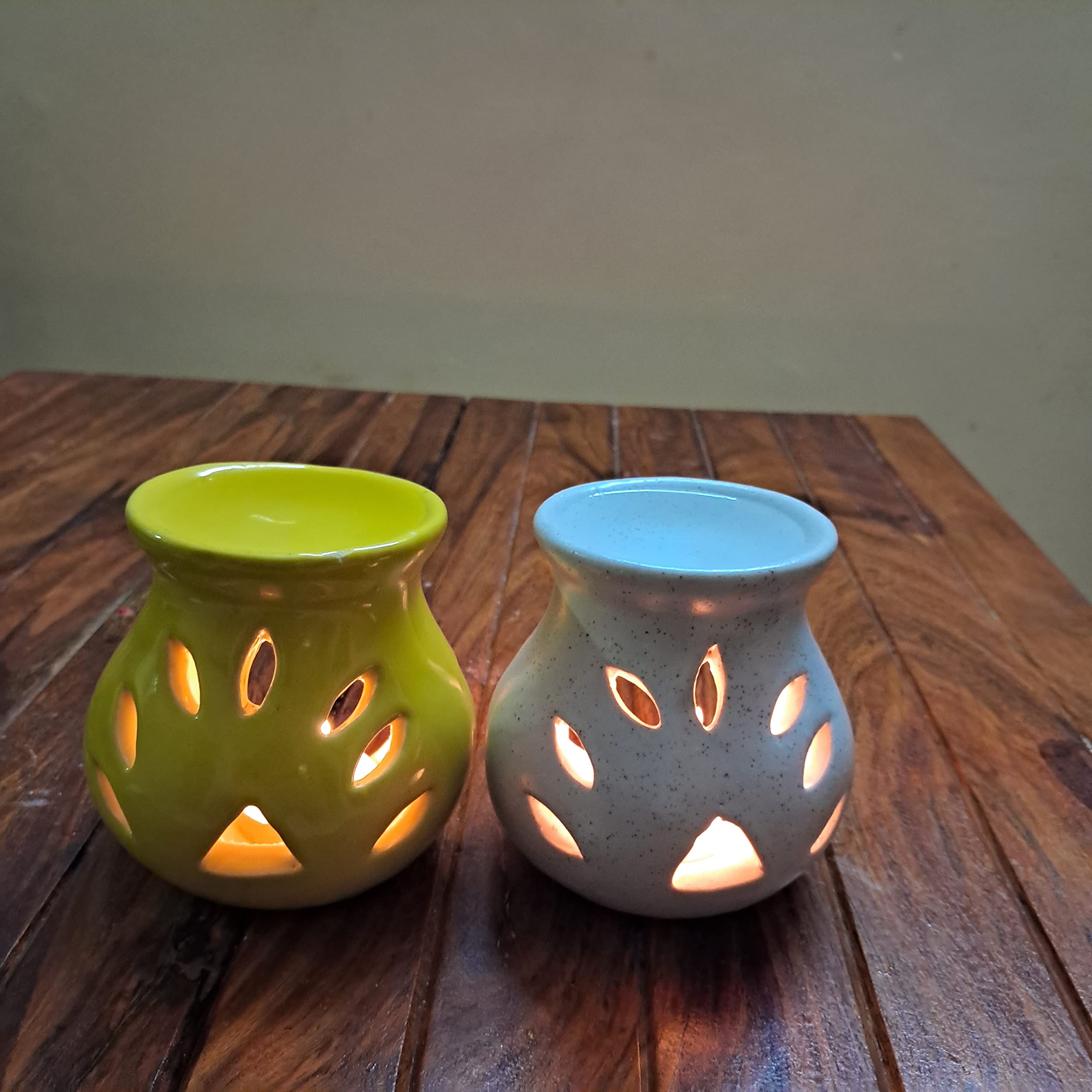 Sunshine Global Source Ceramic Clay Aroma Oil Burner Diffuser for Home Fragrance (Multicolor) Yellow & White