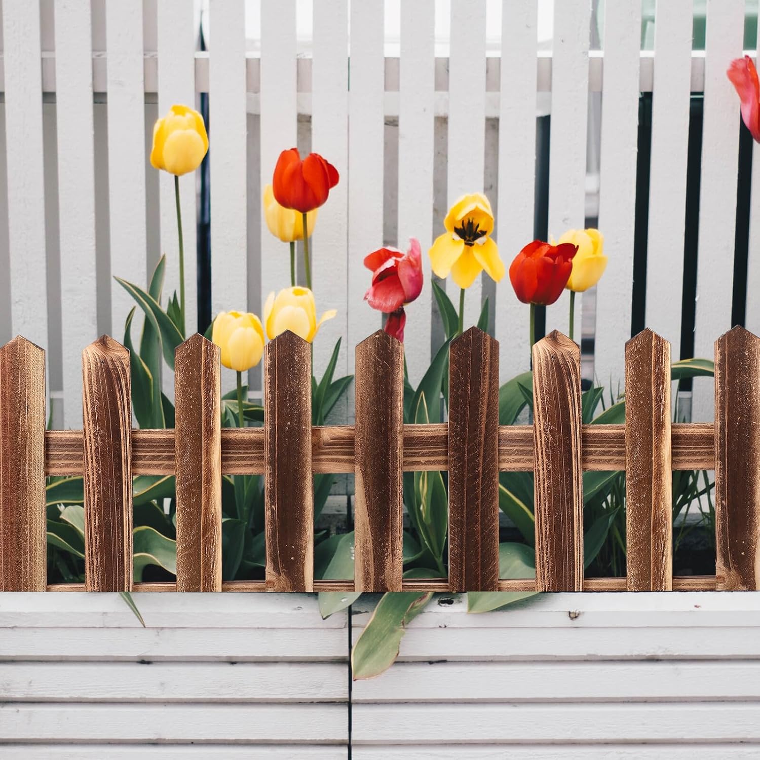 Outdoor Carbonized Garden Fence Long High Anti-Corrosive Landscape Edging for Lawn Decorative Protective Barrier