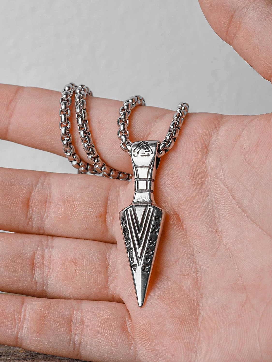 HAQUIL Viking Arrowhead Necklace, Stainless Steel Rune Gungnir Spear Arrowhead Pendant, Box Chain, Jewelry for Men and Women - Image 4