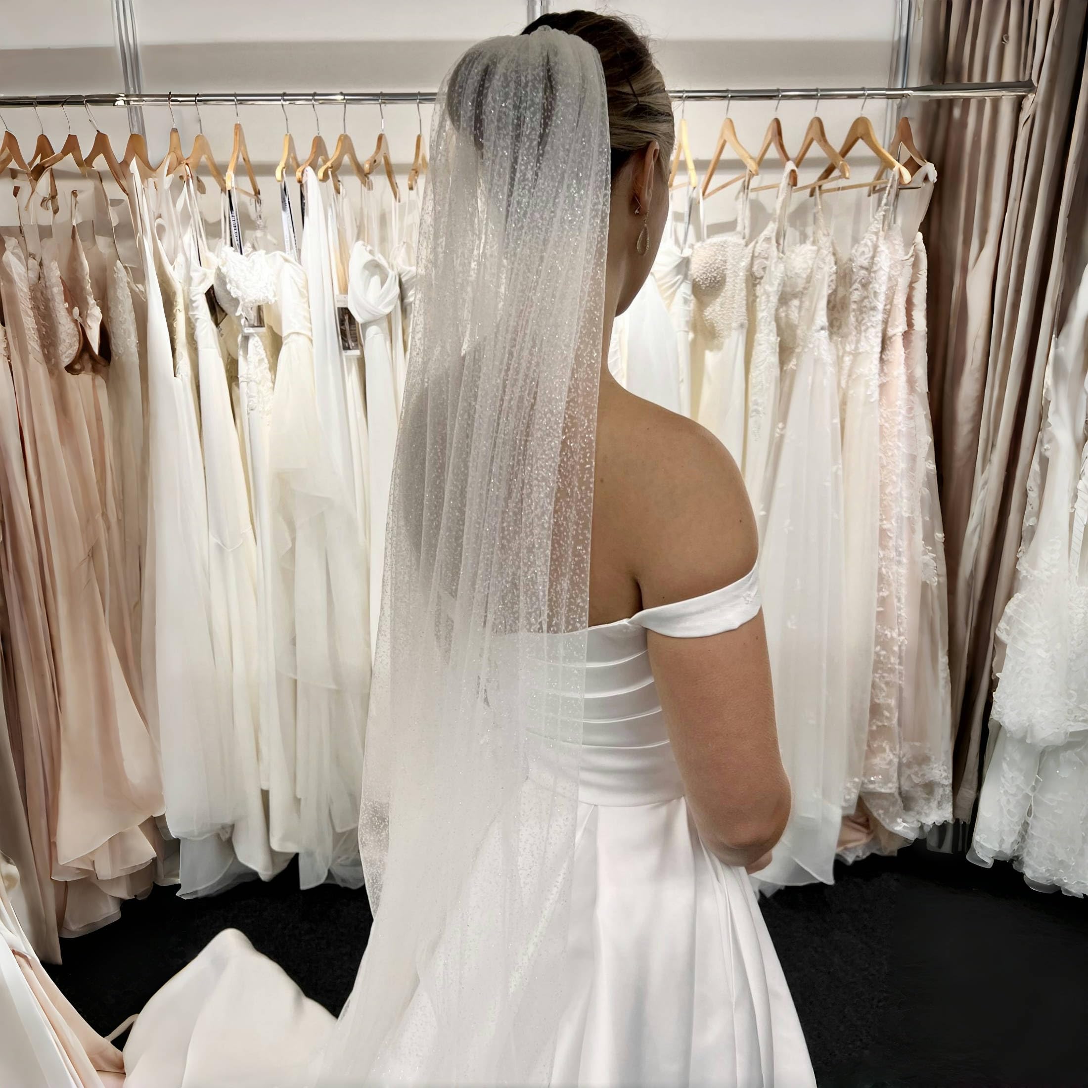 Voile mariée Voile De Mariée Scintillant Luxe Brillant Teintes Argentées avec Paillettes Voiles Longueur Cathédrale Peigne Accessoire pour s'Habiller(200cm)