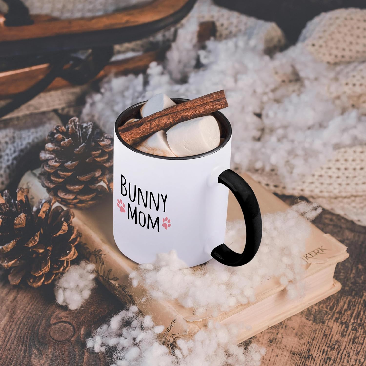 3dRose Bunny Mom - for female rabbit lovers and girl pet owners - with cute girly pink paw prints 11oz Two-Tone Black Mug
