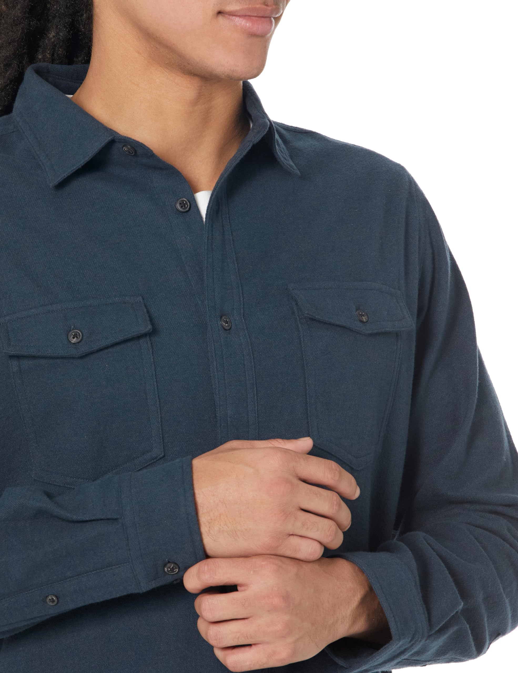 Amazon Essentials Camicia in Flanella vestibilità Regolare a Maniche Lunghe con Due Tasche Uomo
