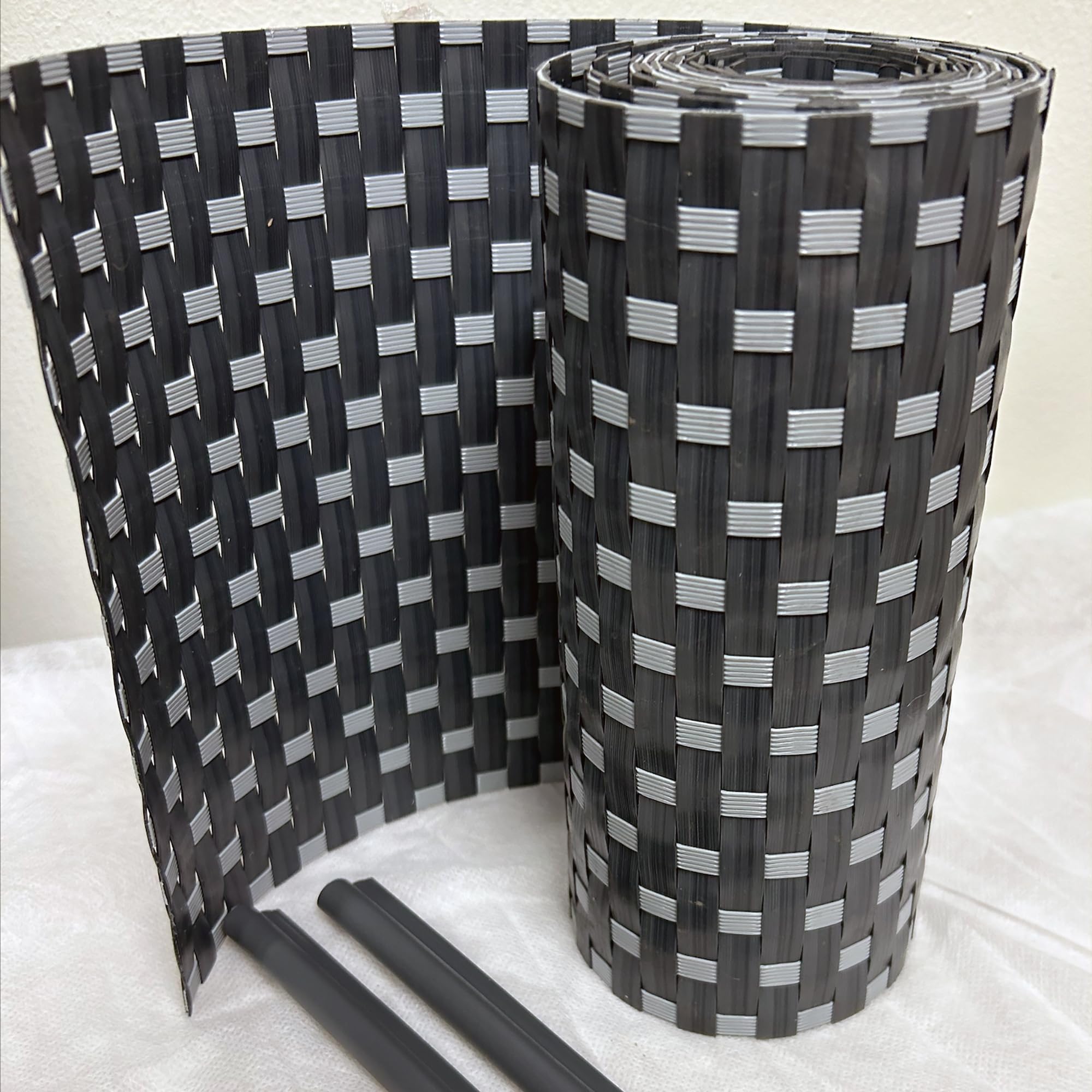 TENAX Flexi 0.18 x 2.03 m Anthracite/Light Grey, HDPE Concealment Strips with 2 Clips, Decorative Privacy Cover for Panel Fences, Gates, Railings, Balconies and Gardens