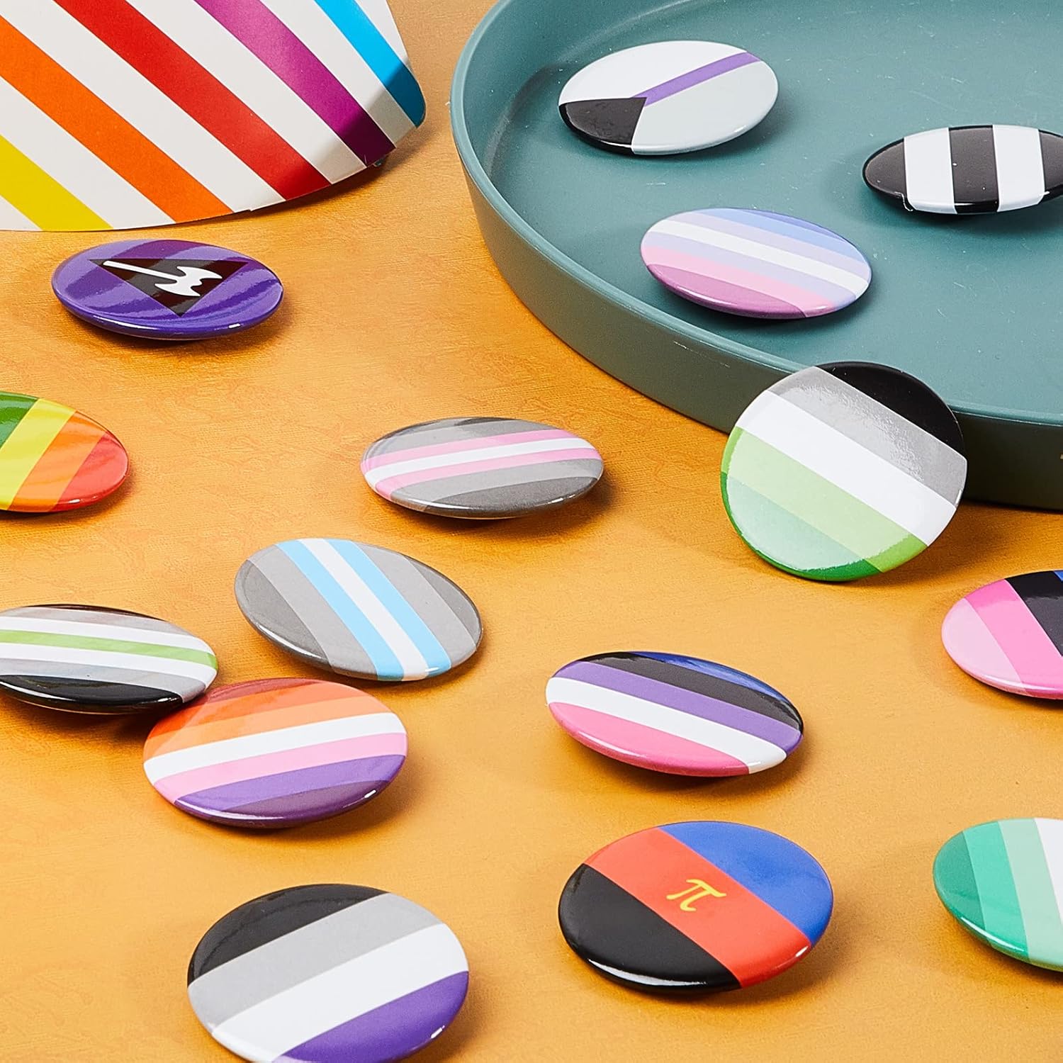 Sasylvia Rainbow Pride Pins Bulk LGBTQ Button Pin Lesbian Gay Bisexual Pride Stuff Round Buttons Badge for Men Women Clothing Bag Accessories Party, 1.57 x 1.57 Inch - Image 5