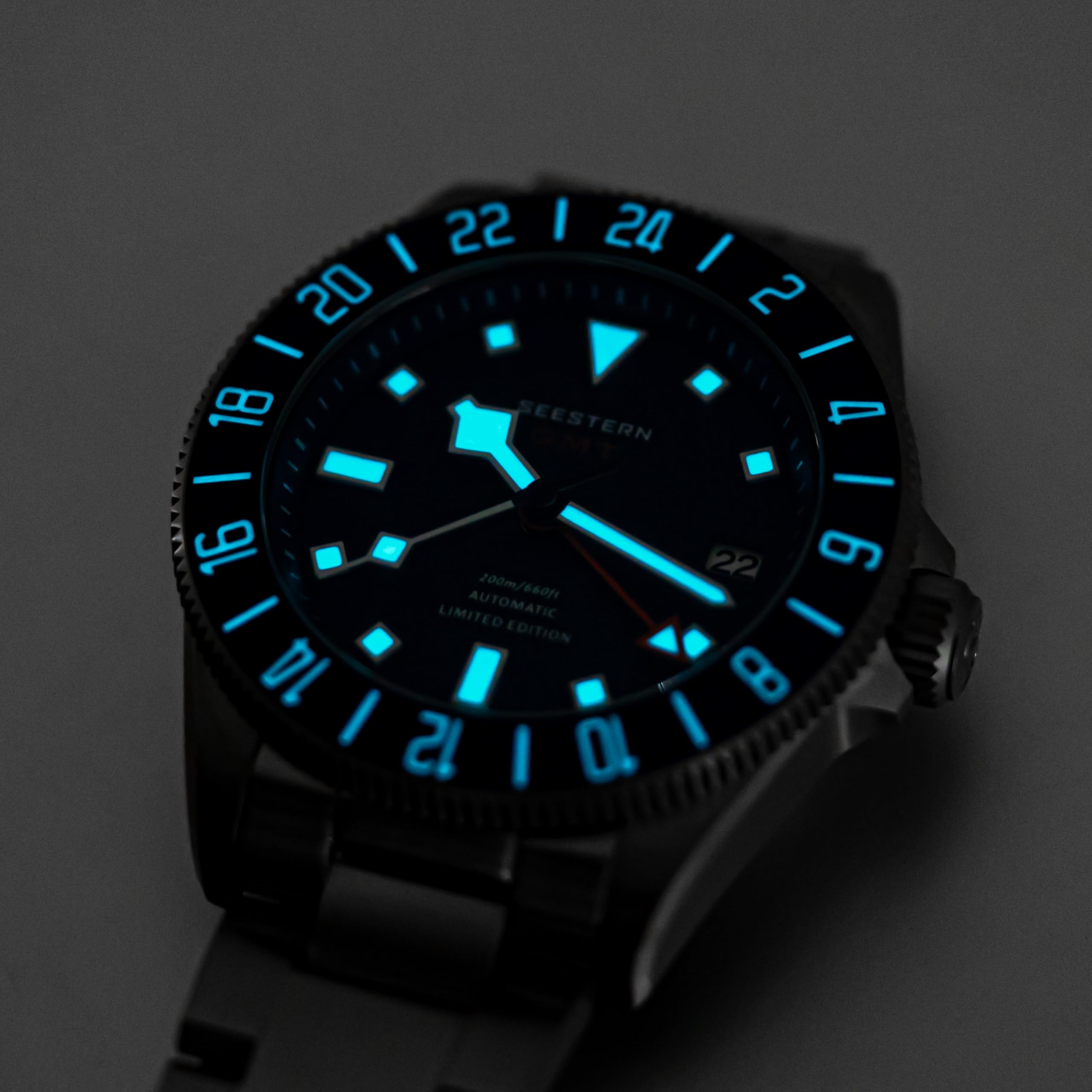 Titanium GMT S462.E Sportuhr, mechanisch, wasserdicht, 200 m, blau, Sportlich