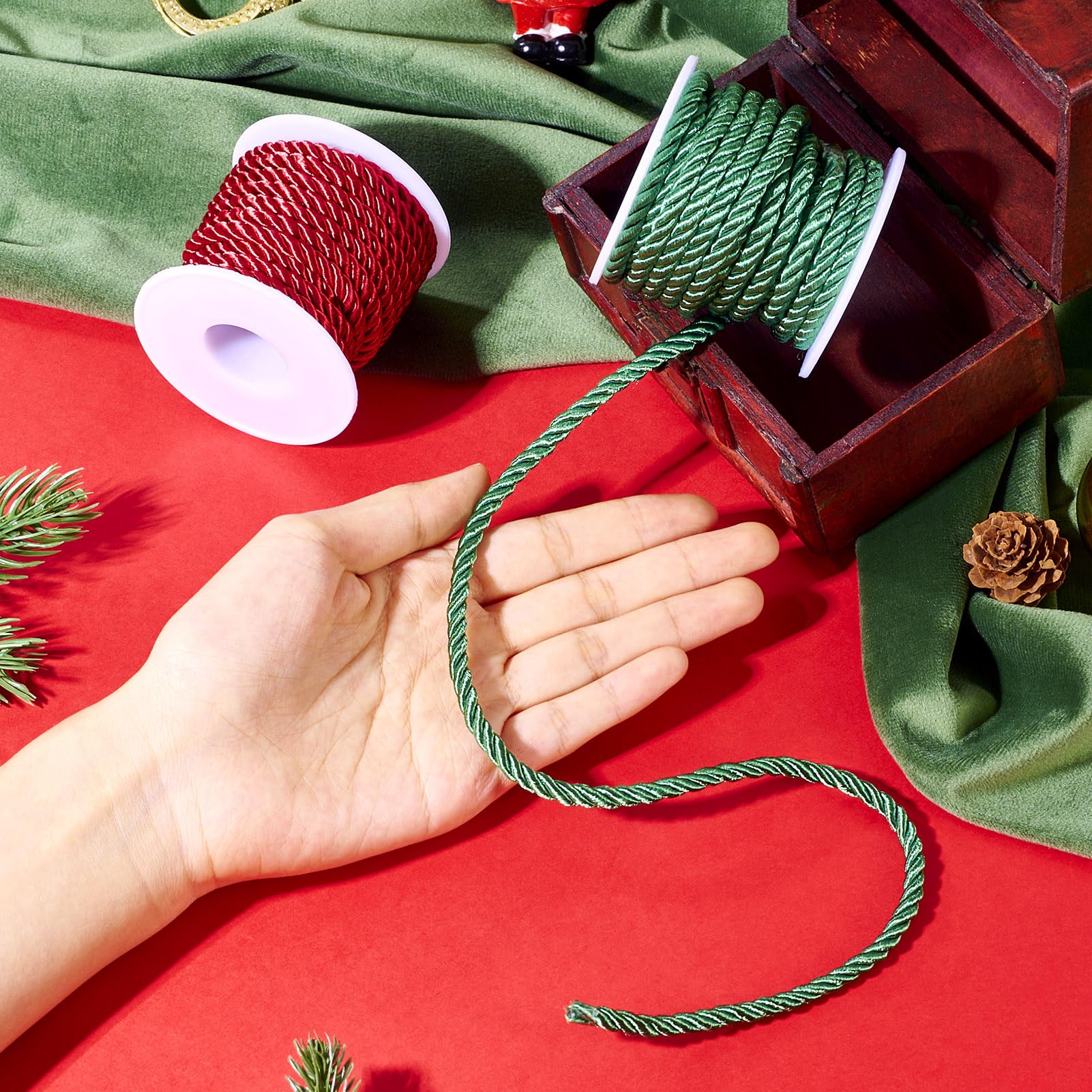 Cheriswelry 2 Rolls Christmas Polyester Cord 5 mm Twisted Cord Red Green String Thread for Home Decor Embellish Costumes - Image 4