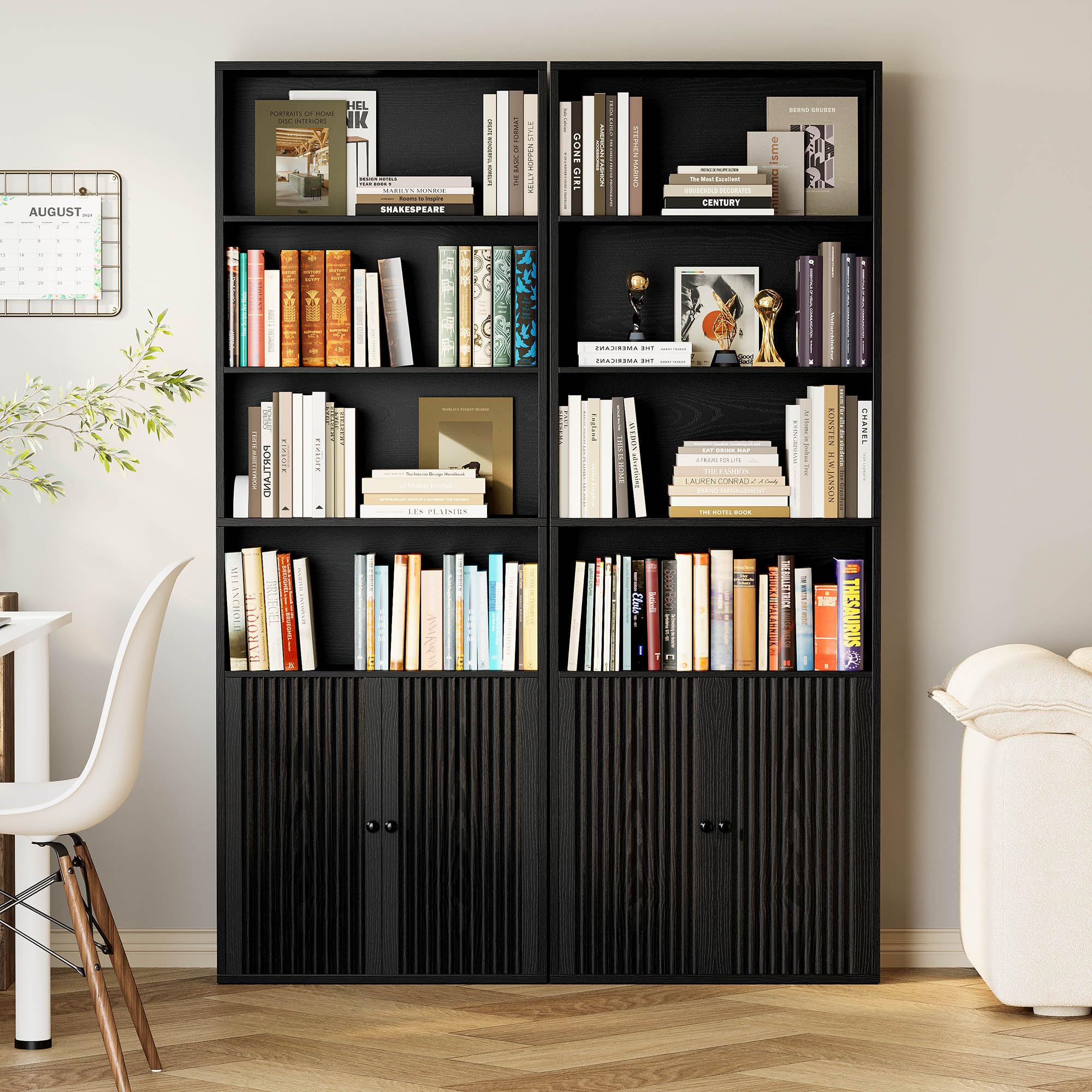 IRONCK Bibliothèque avec Portes - Étagère sur Pied à 6 Niveaux - Étagère en Bois avec Portes - Étagère de Rangement Ouverte pour Bureau, Salon, Chambre à Coucher - 180 x 60 x 23,5 cm - Noir