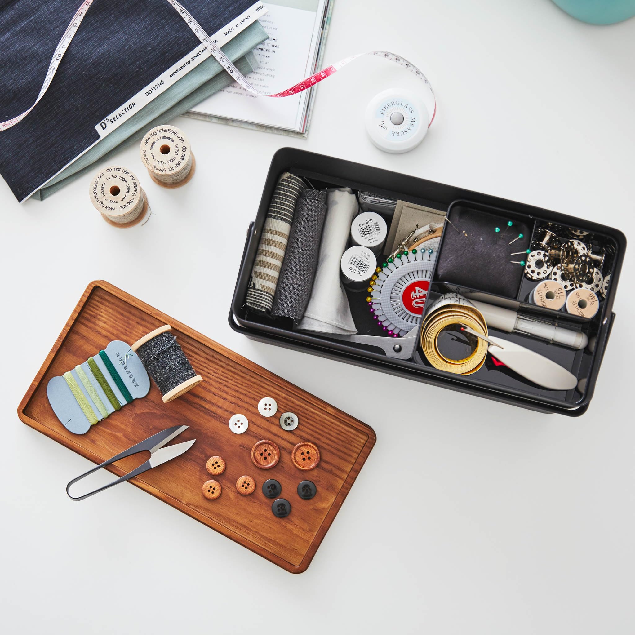 YAMAZAKI 5061 TOWER Sewing Box, black, Steel/Wood/ABS Resin/Cotton/Polyester, 27 x 14 x 13.5 cm