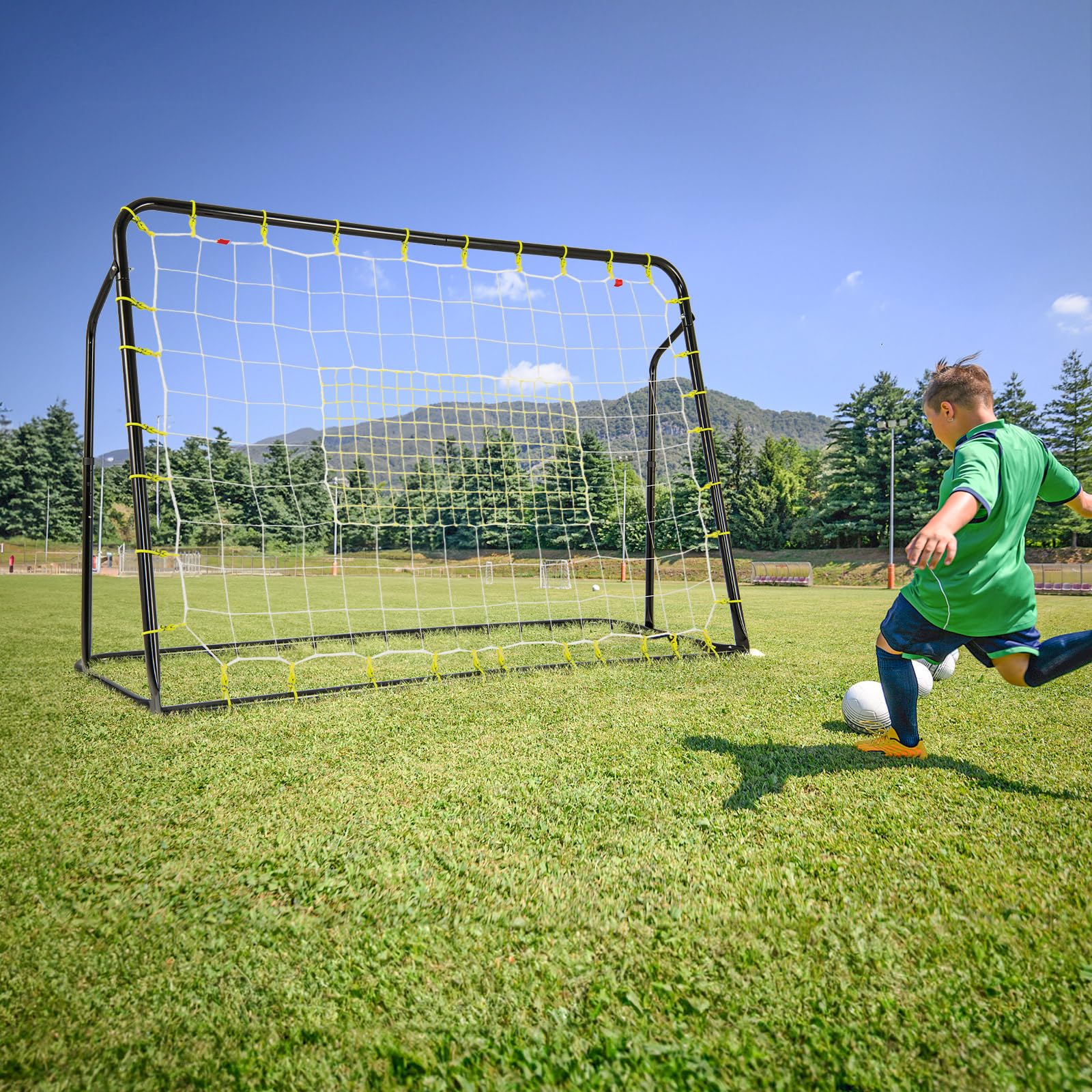 COSTWAY Porta da Calcio da Giardino, 2 in 1 Rete Rimbalzo Calcio Regolabile in 5 Angolazioni con Struttura in Metallo Zincato, Rete in PE, 4 Viti e 4 Picchetti, per Bambini e Ragazzi
